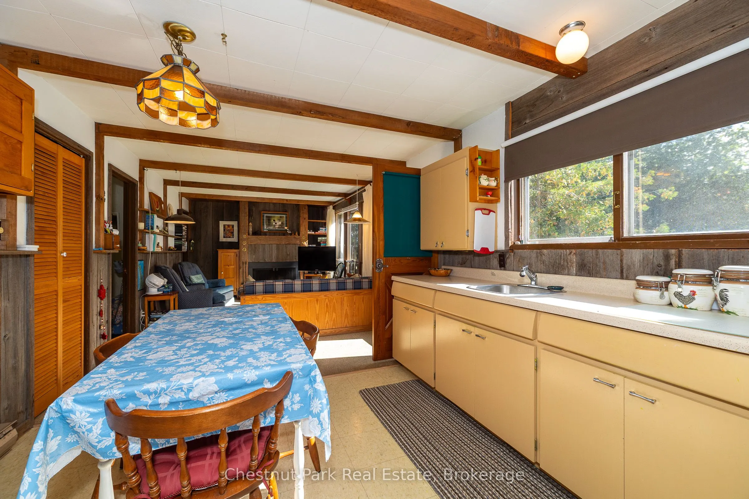 8 Birchwood Drive