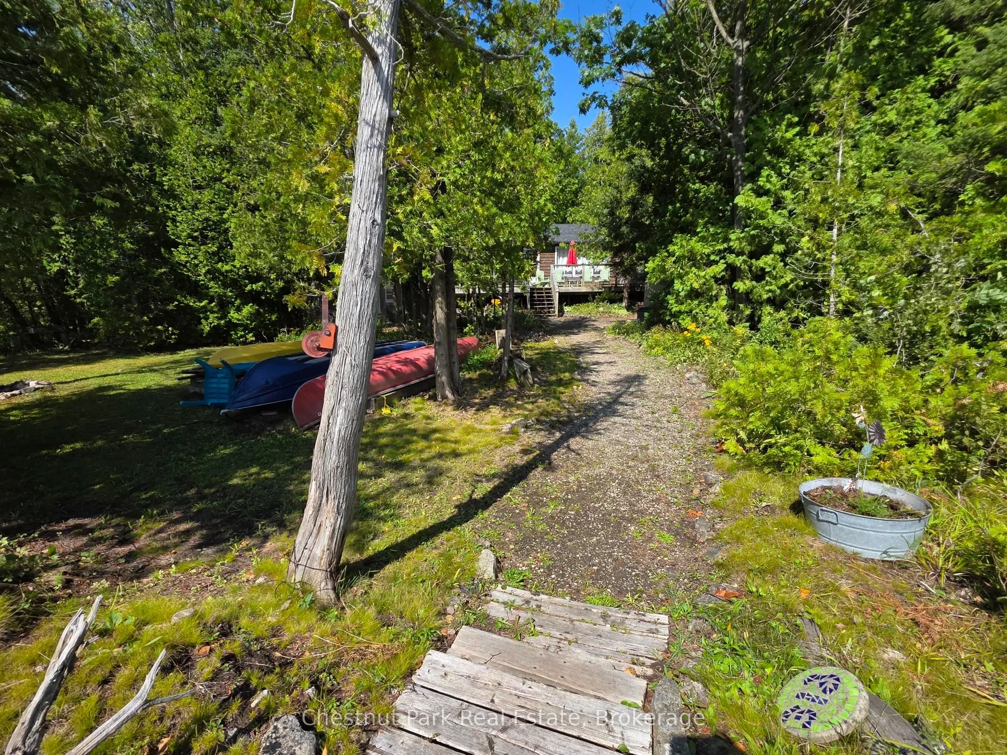 8 Birchwood Drive