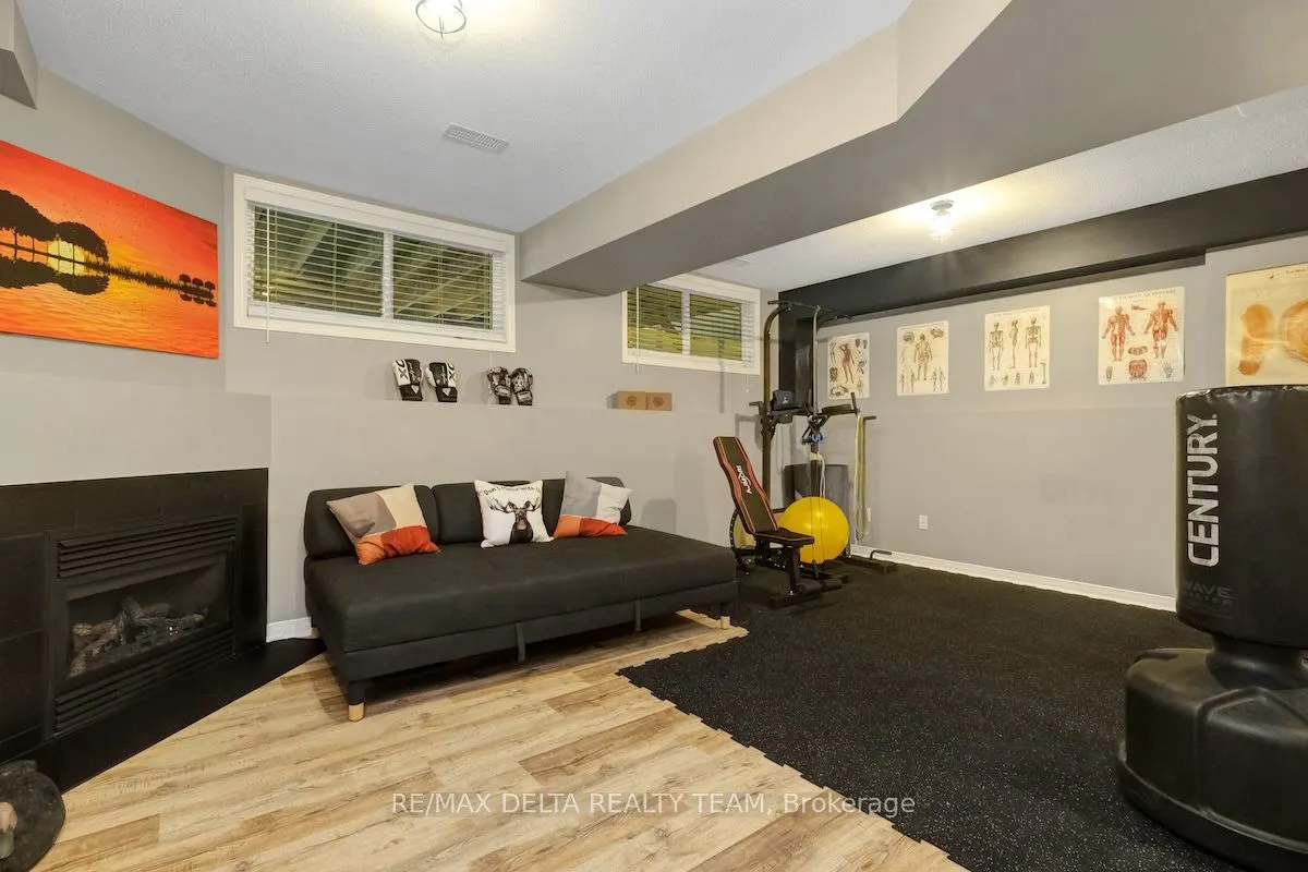 244 Parkrose Private