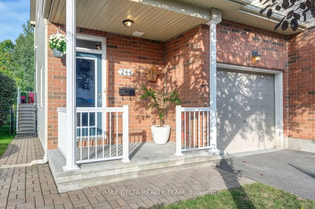244 Parkrose Private
