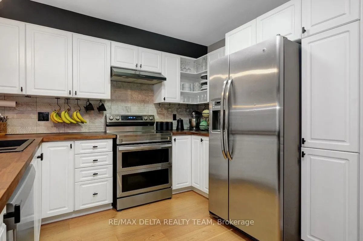 244 Parkrose Private