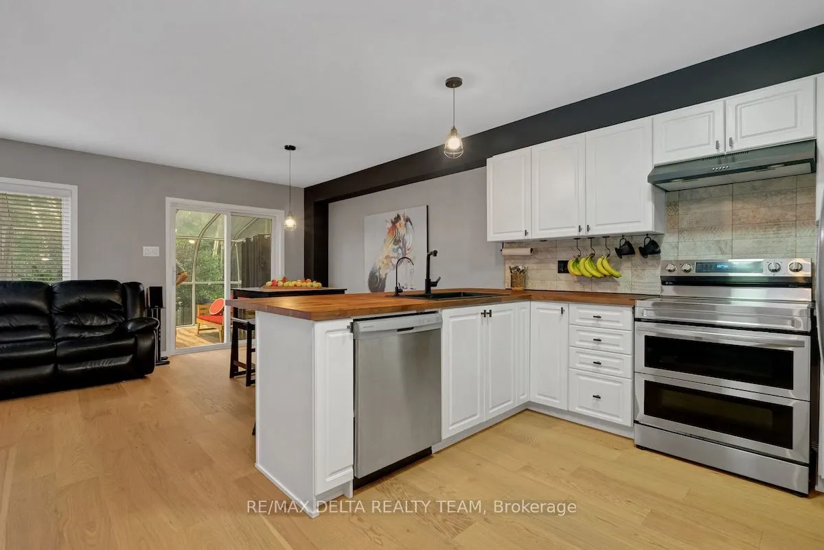 244 Parkrose Private