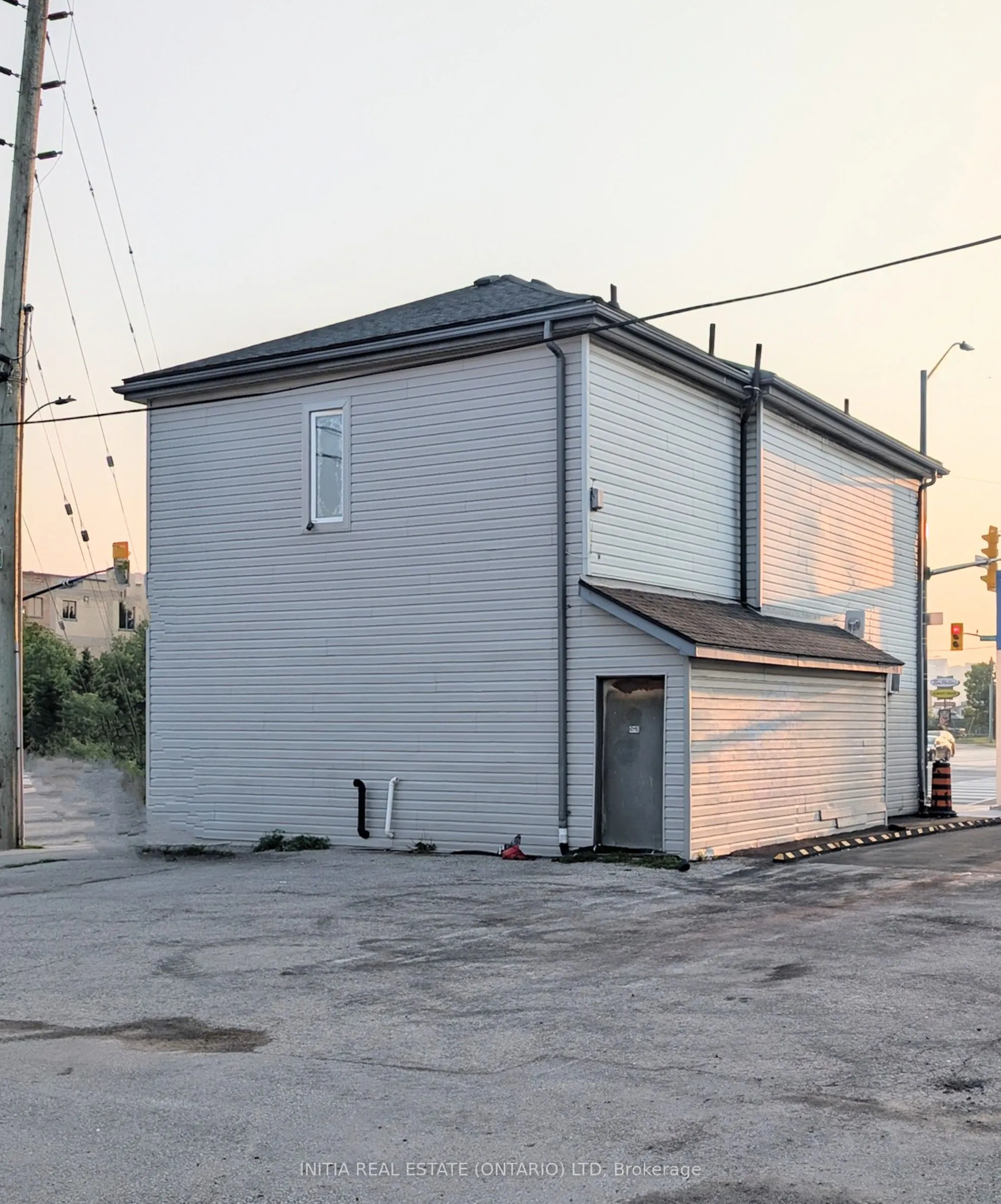 247 Wellington Street