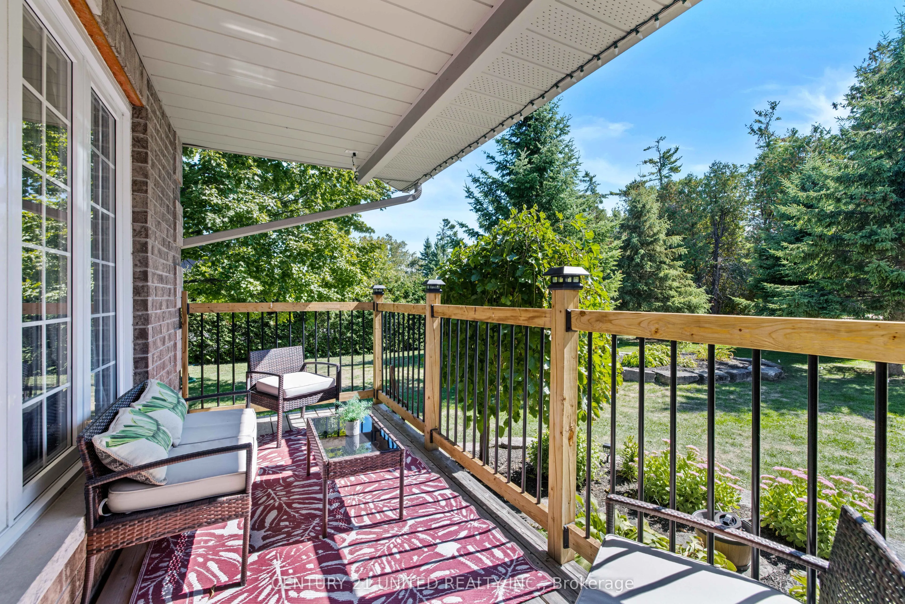 2096 Deer Bay Road