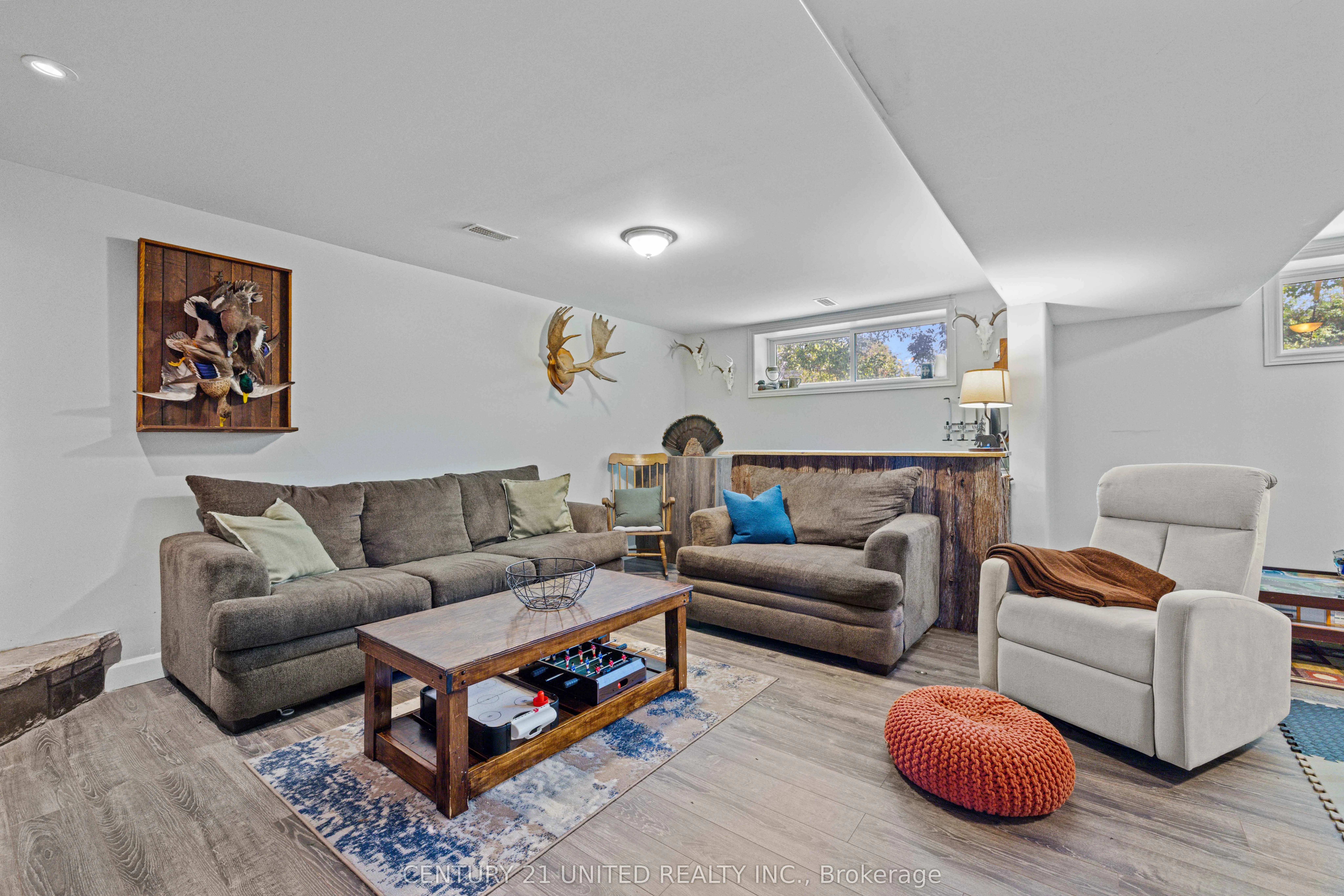 2096 Deer Bay Road