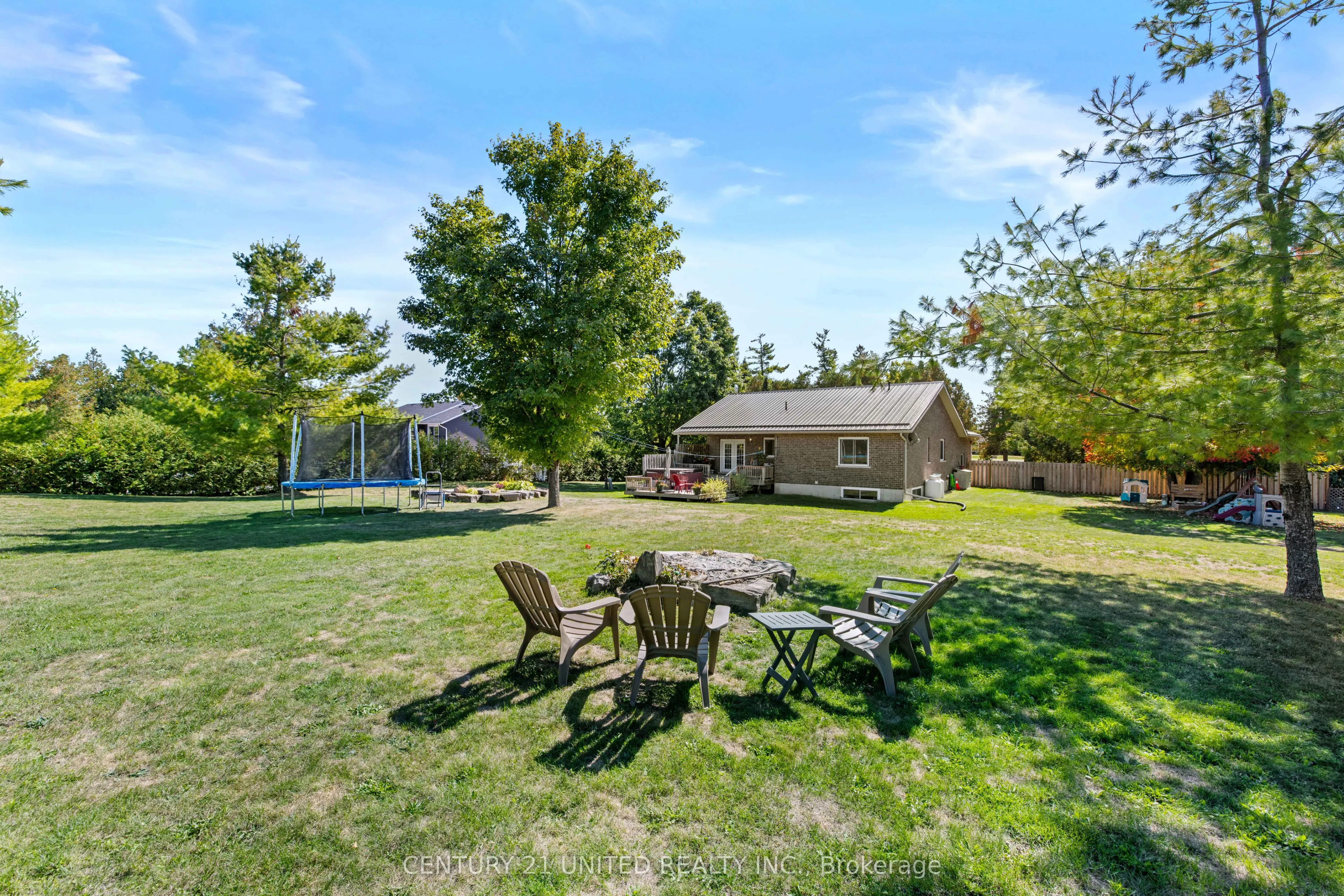 2096 Deer Bay Road