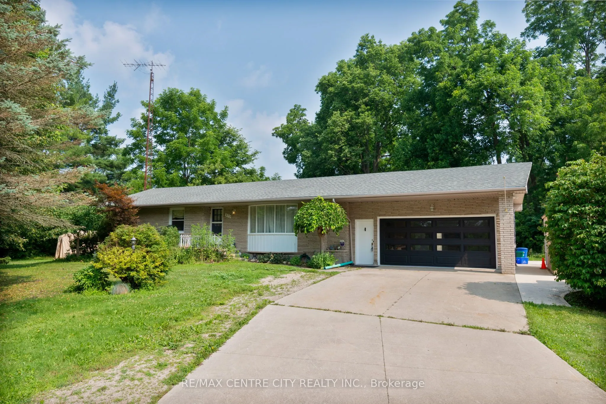 233 Amy Street