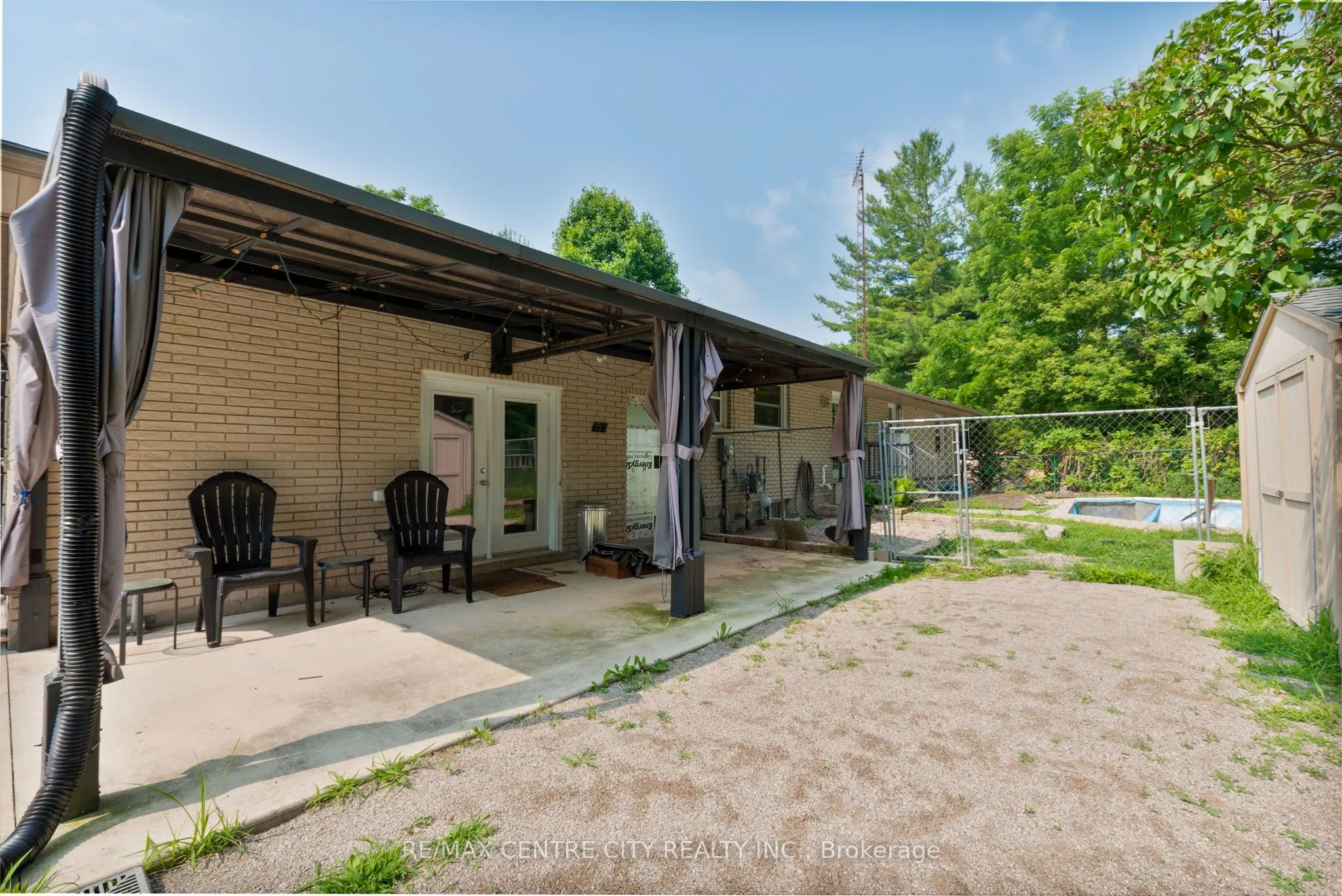 233 Amy Street