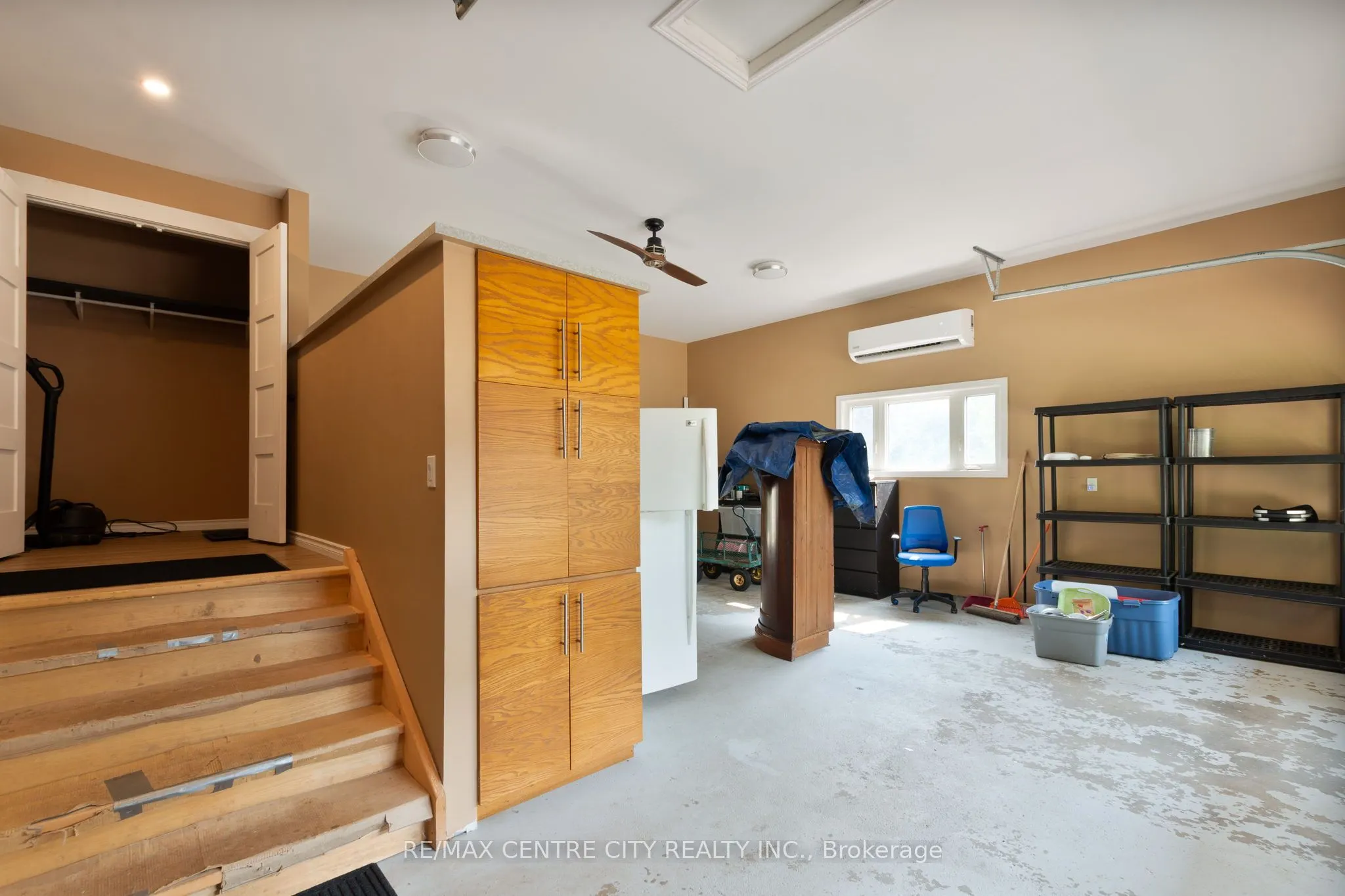 233 Amy Street