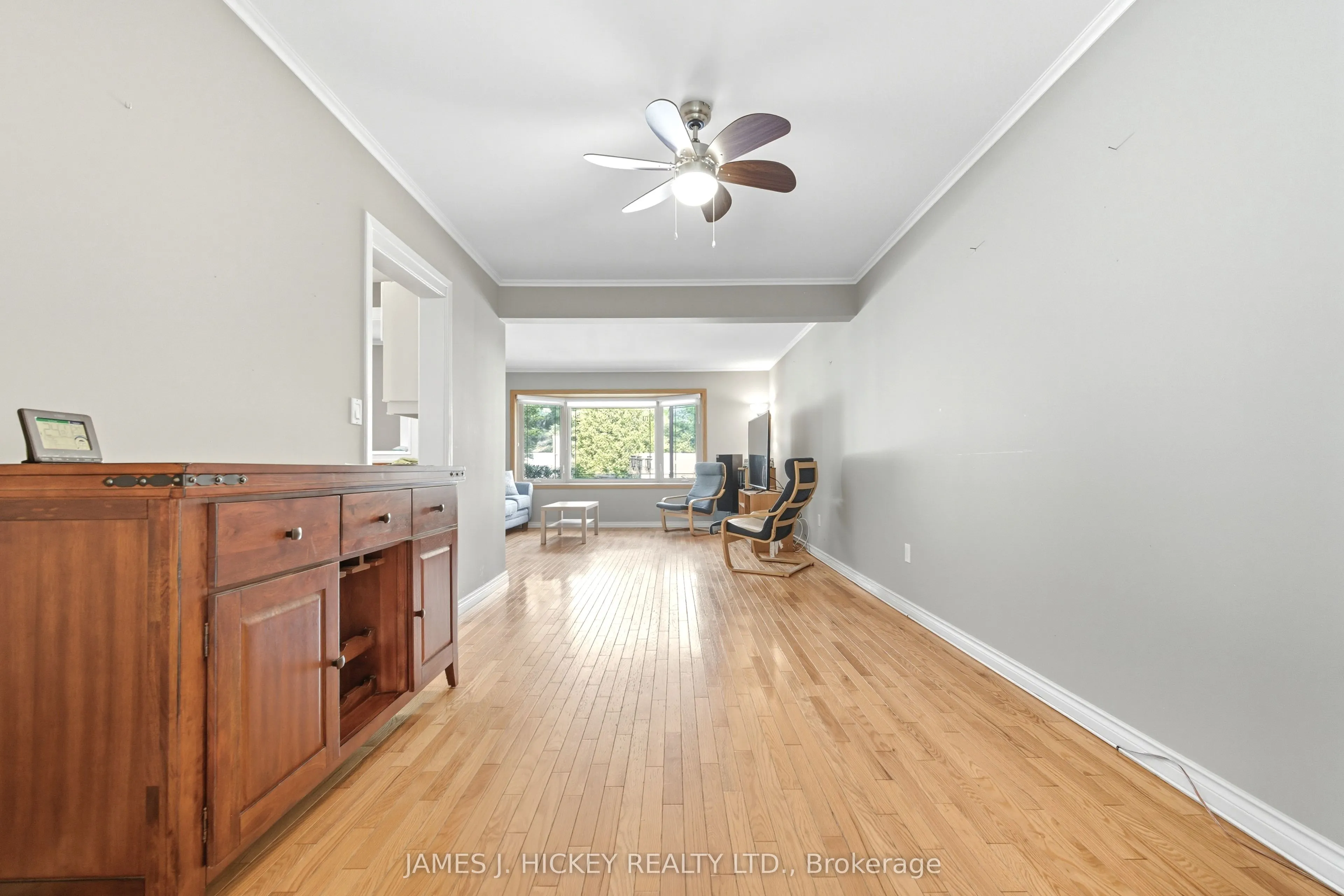 119 FRONTENAC Crescent