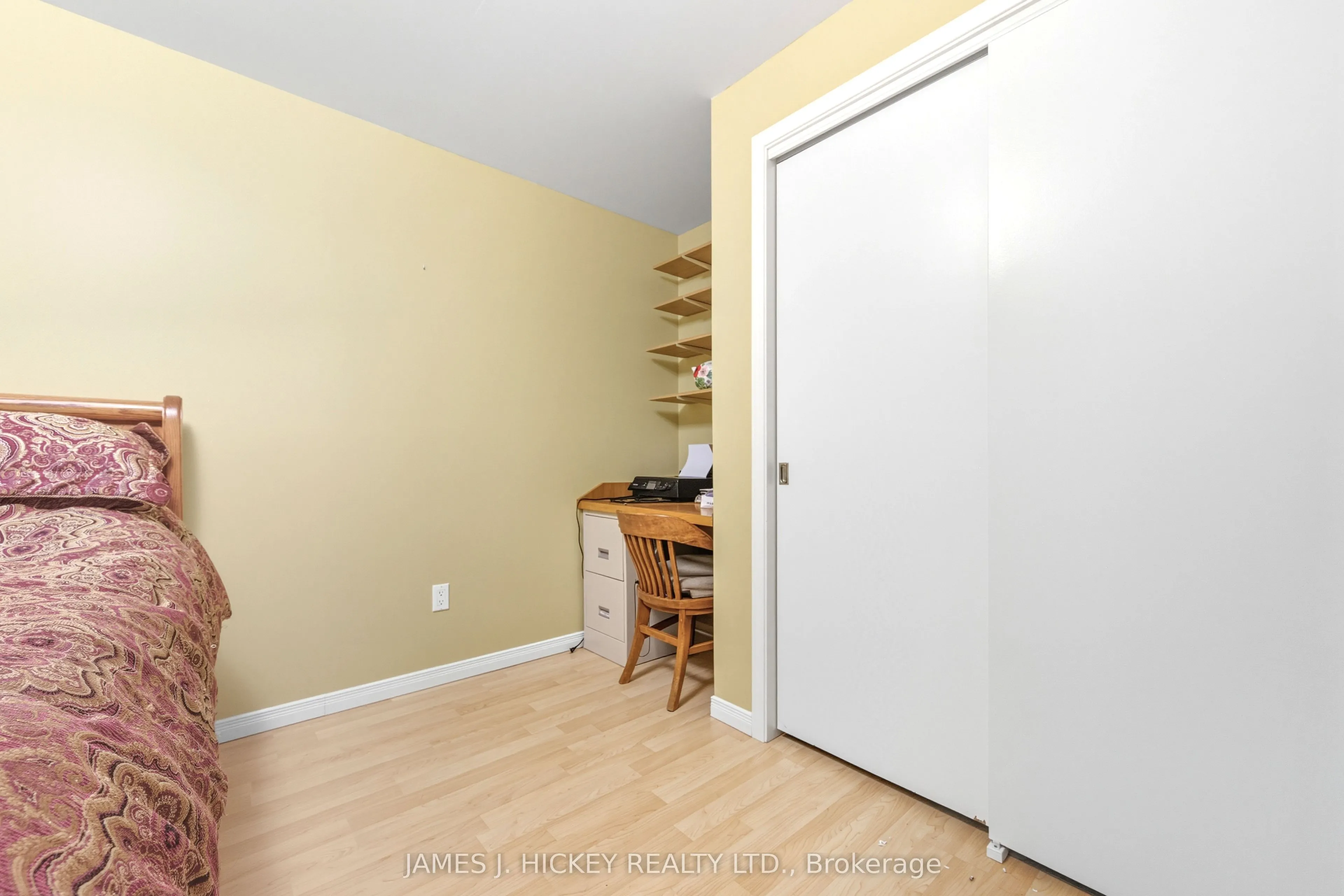119 FRONTENAC Crescent