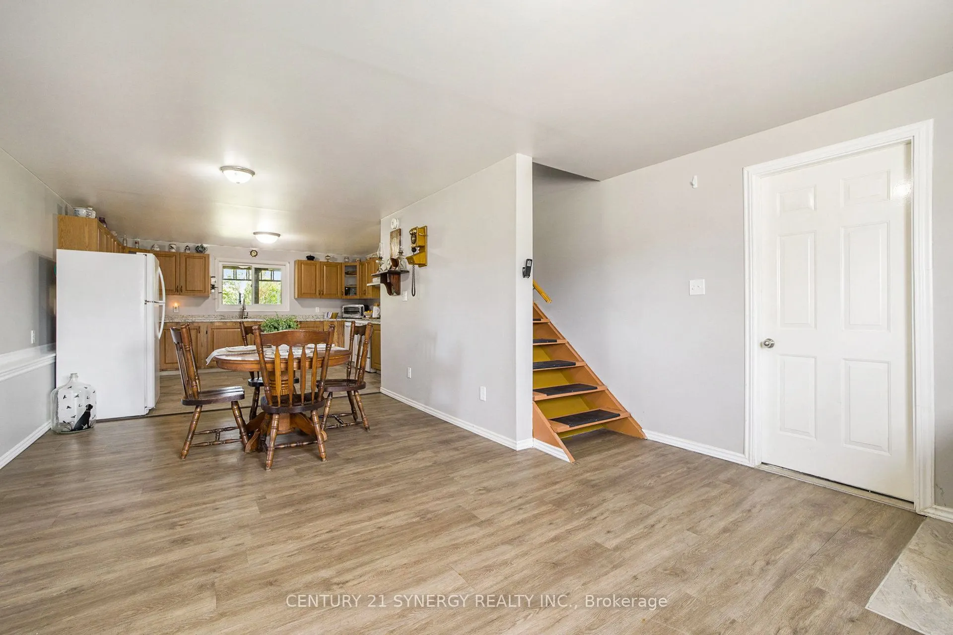3678 Highway 43 W Road