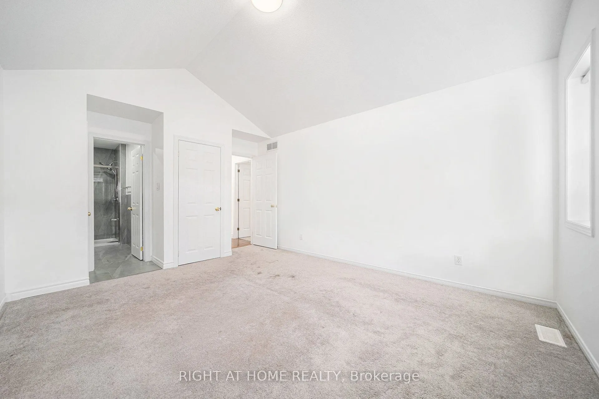 116 Calaveras Avenue