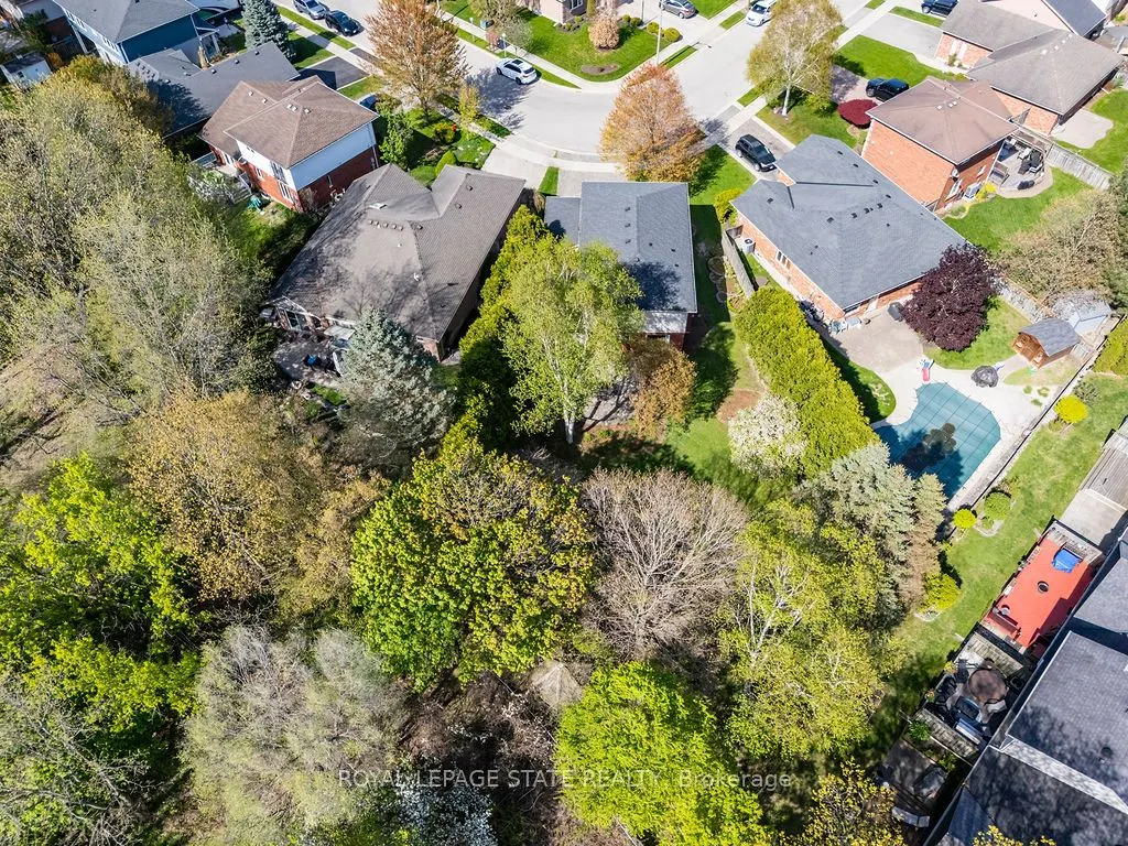 16 Linington Trail
