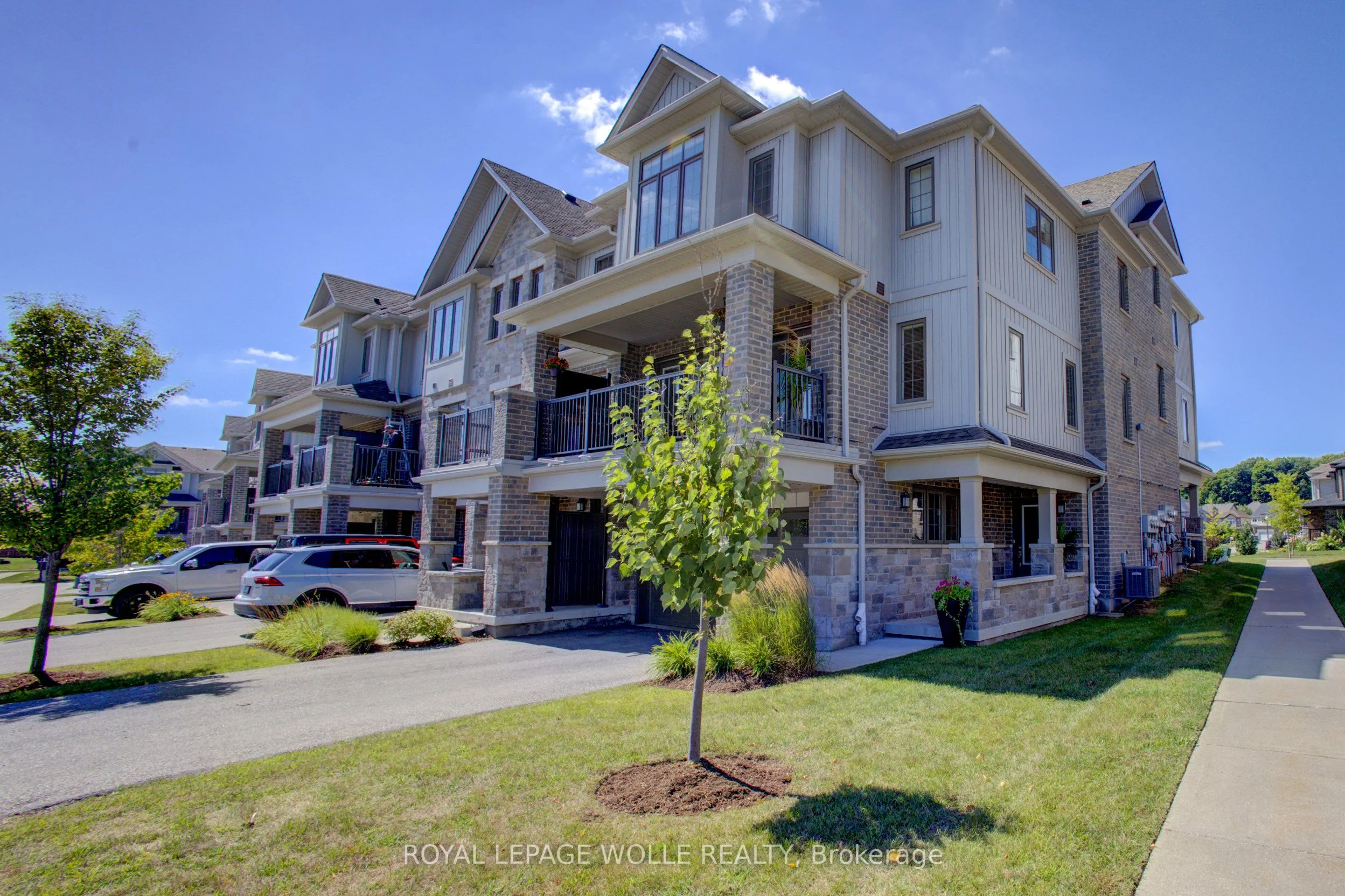 115 South Creek Drive, #4A