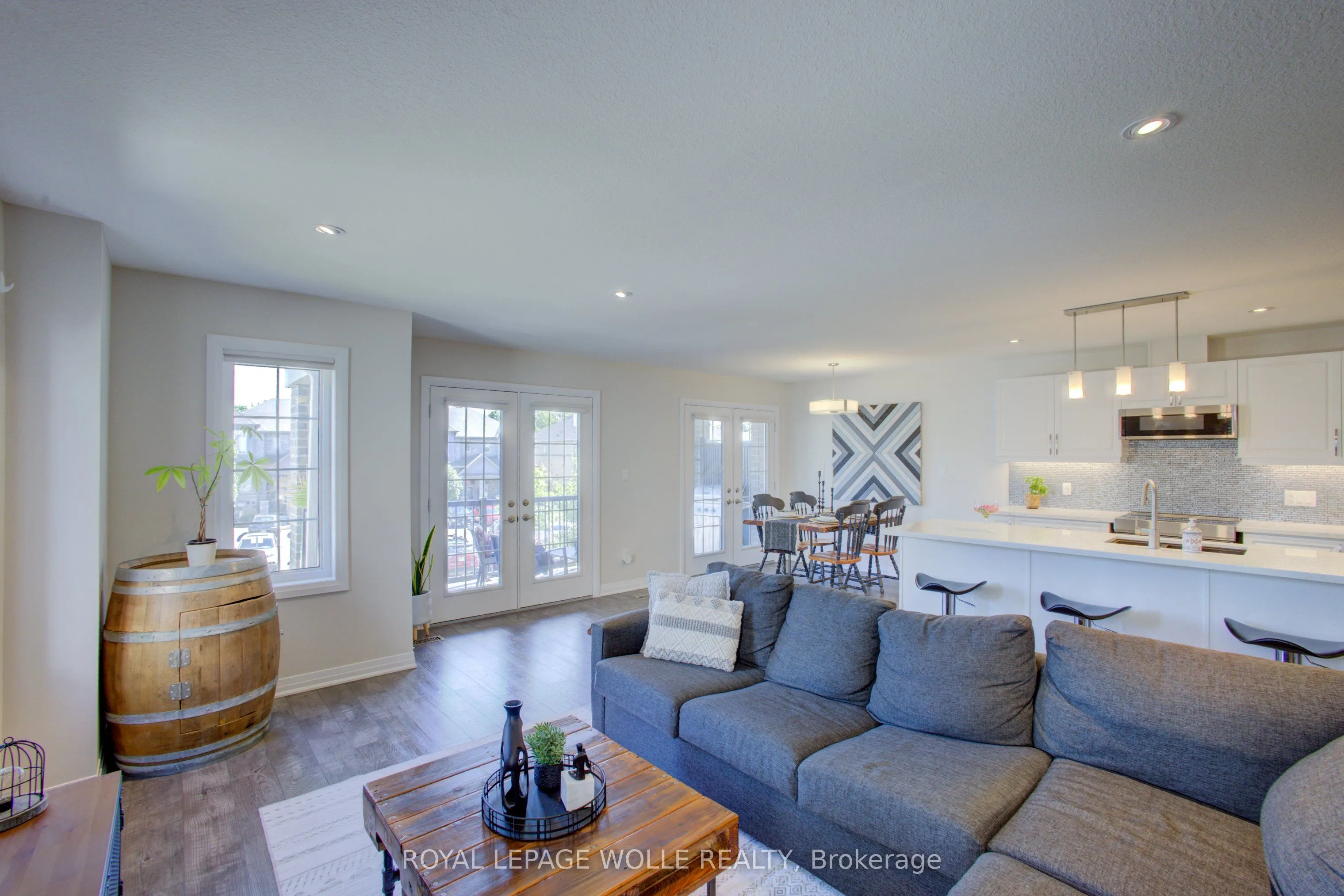 115 South Creek Drive, #4A