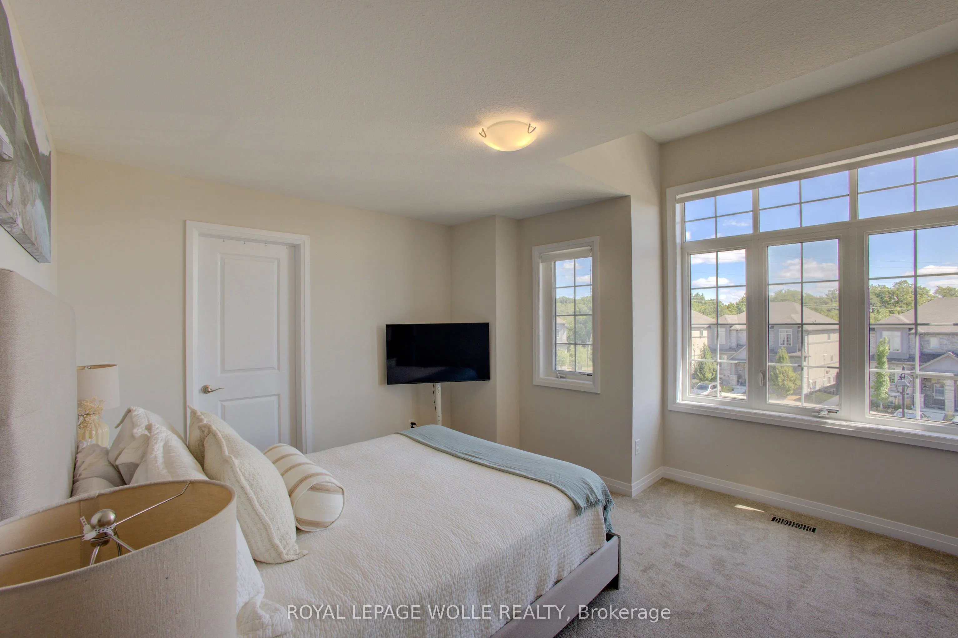 115 South Creek Drive, #4A