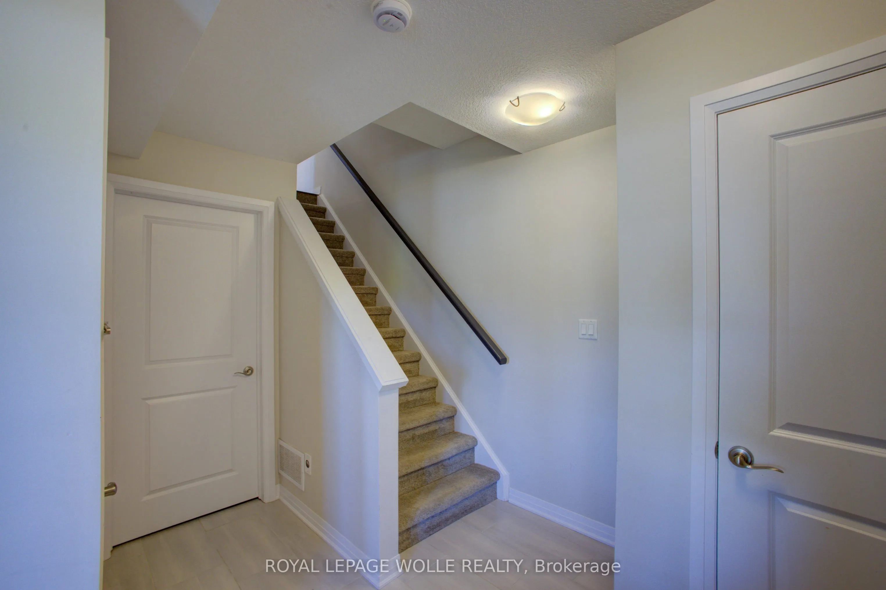 115 South Creek Drive, #4A