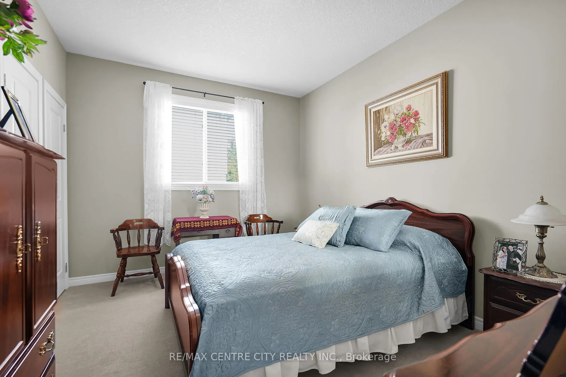 9 Willard Crescent