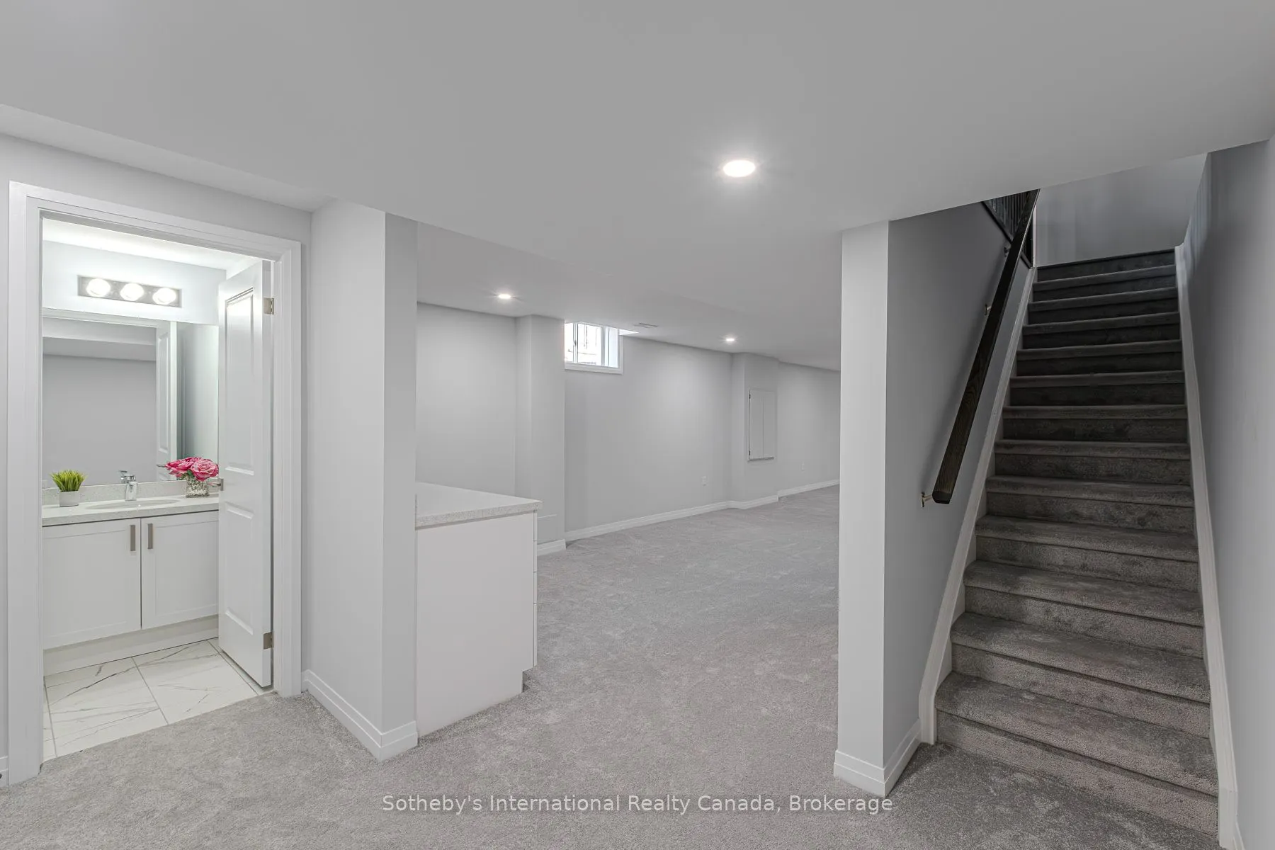550 Grey Street, #50