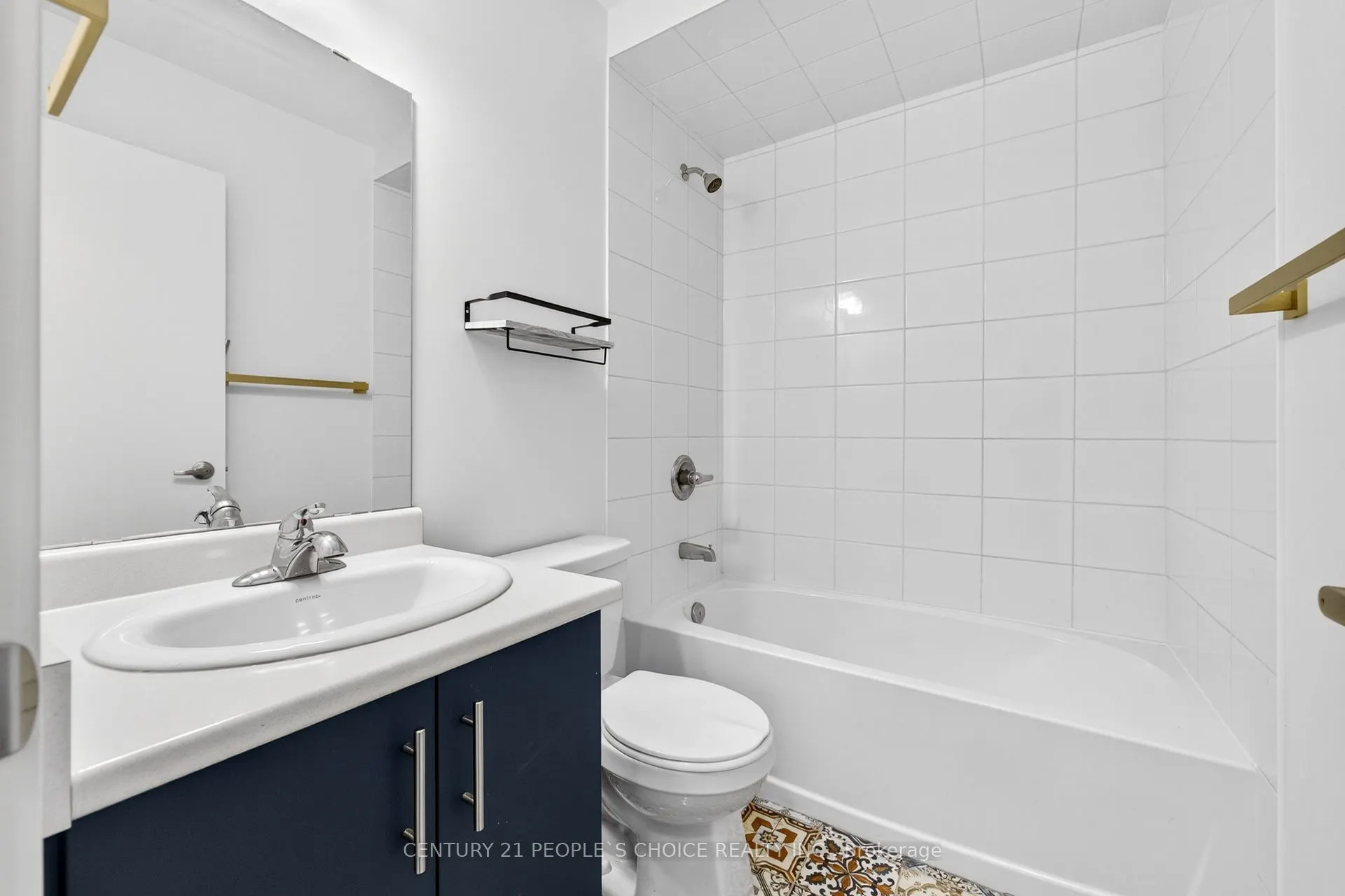 527 Shaver Road, #21