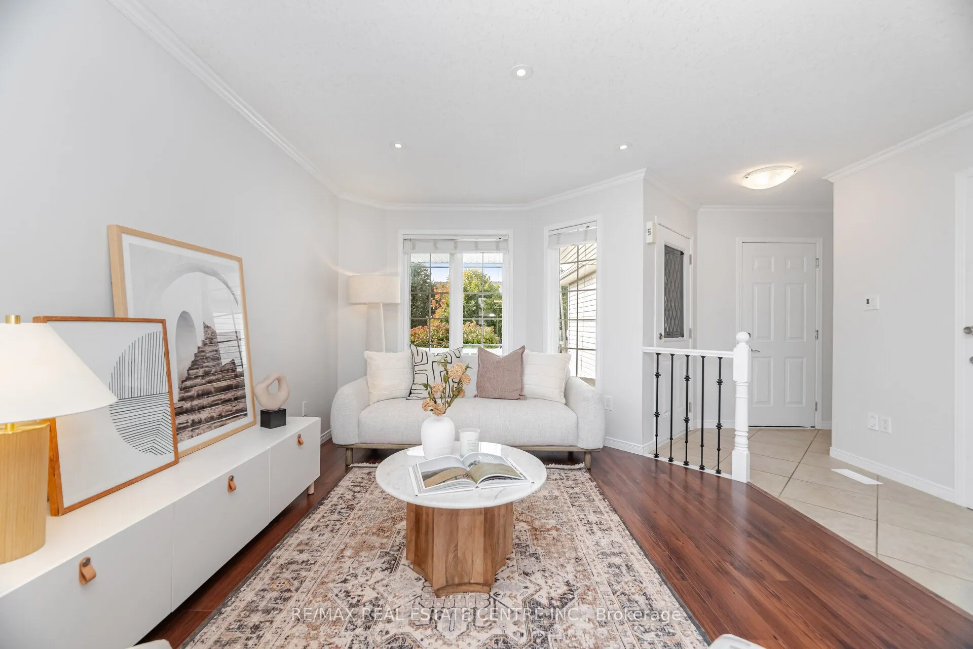 127 Silurian Drive