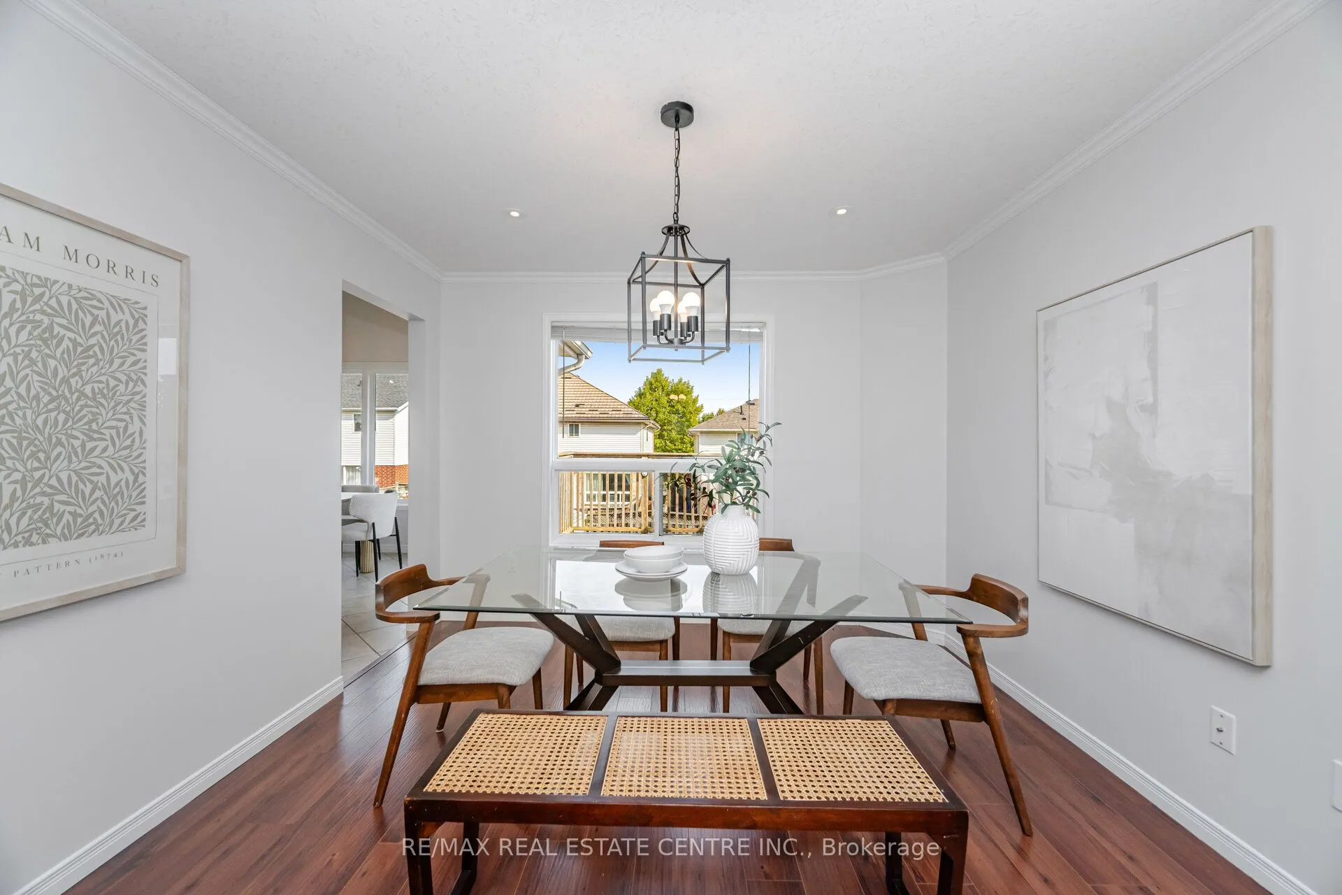 127 Silurian Drive