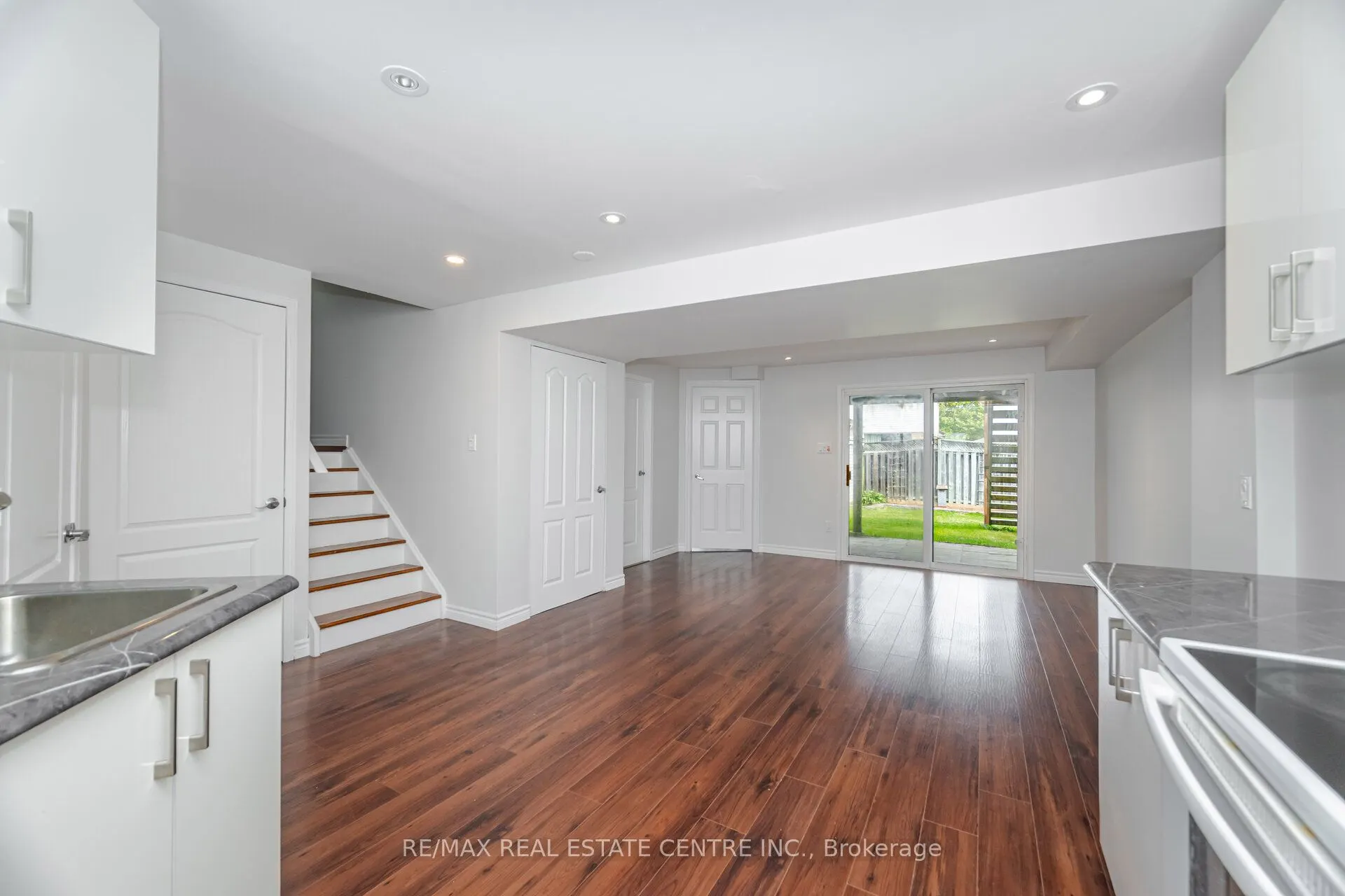 127 Silurian Drive