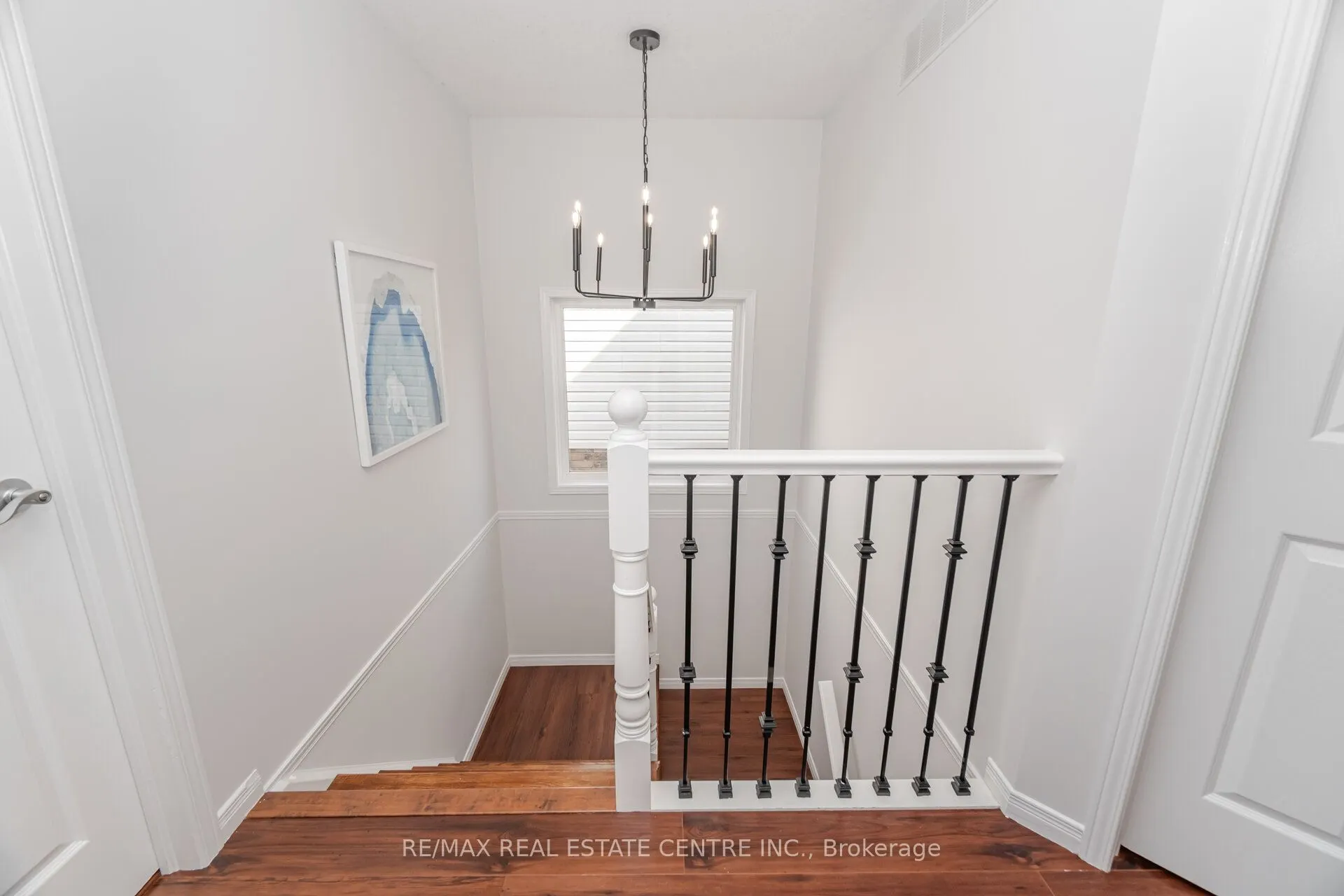 127 Silurian Drive