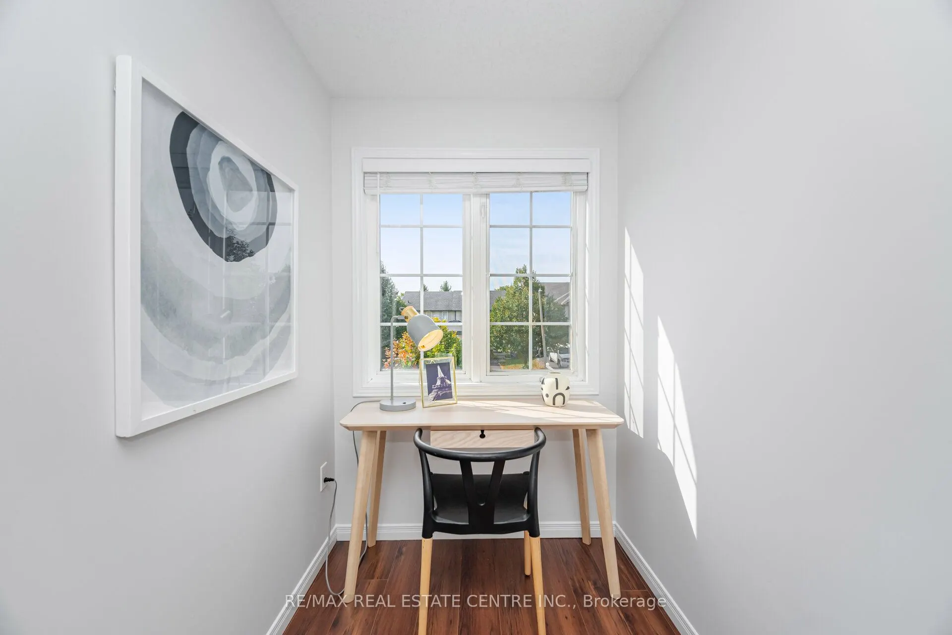 127 Silurian Drive