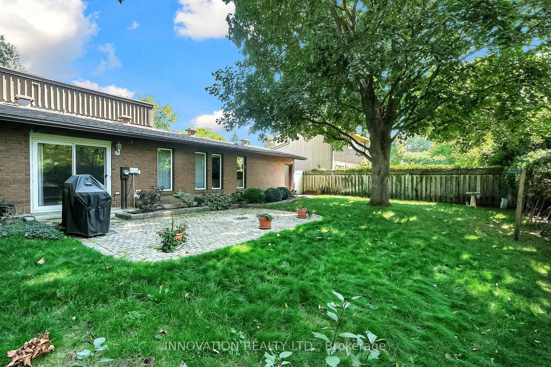 14 Chimo Drive