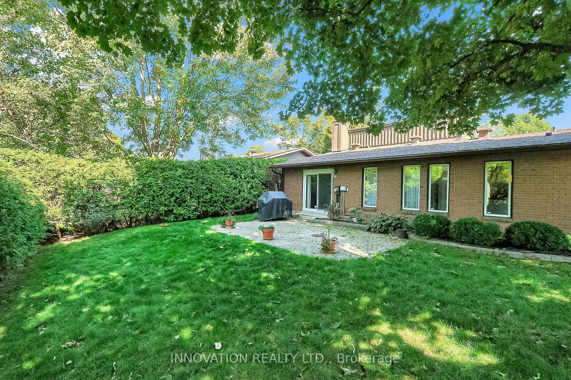 14 Chimo Drive