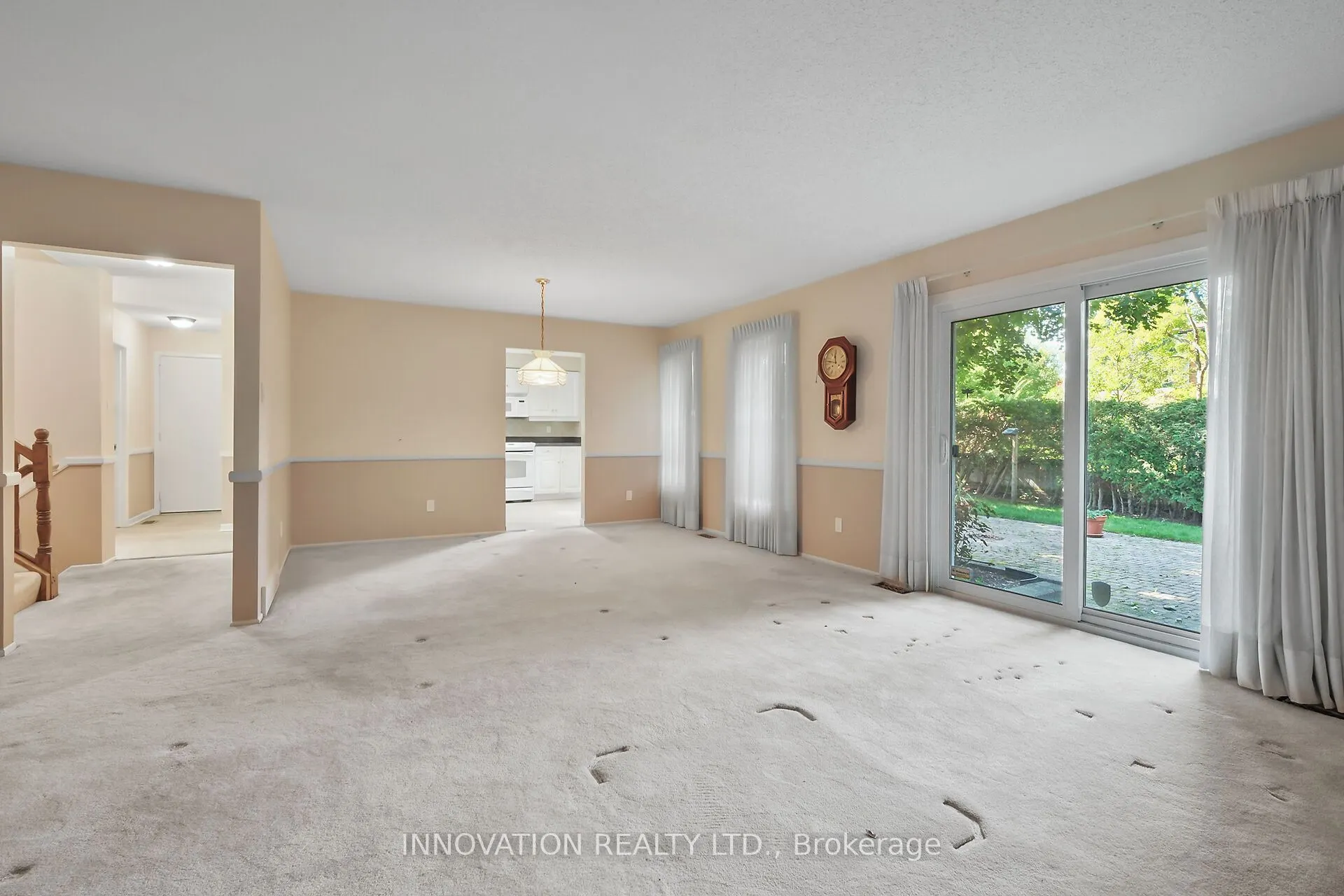 14 Chimo Drive