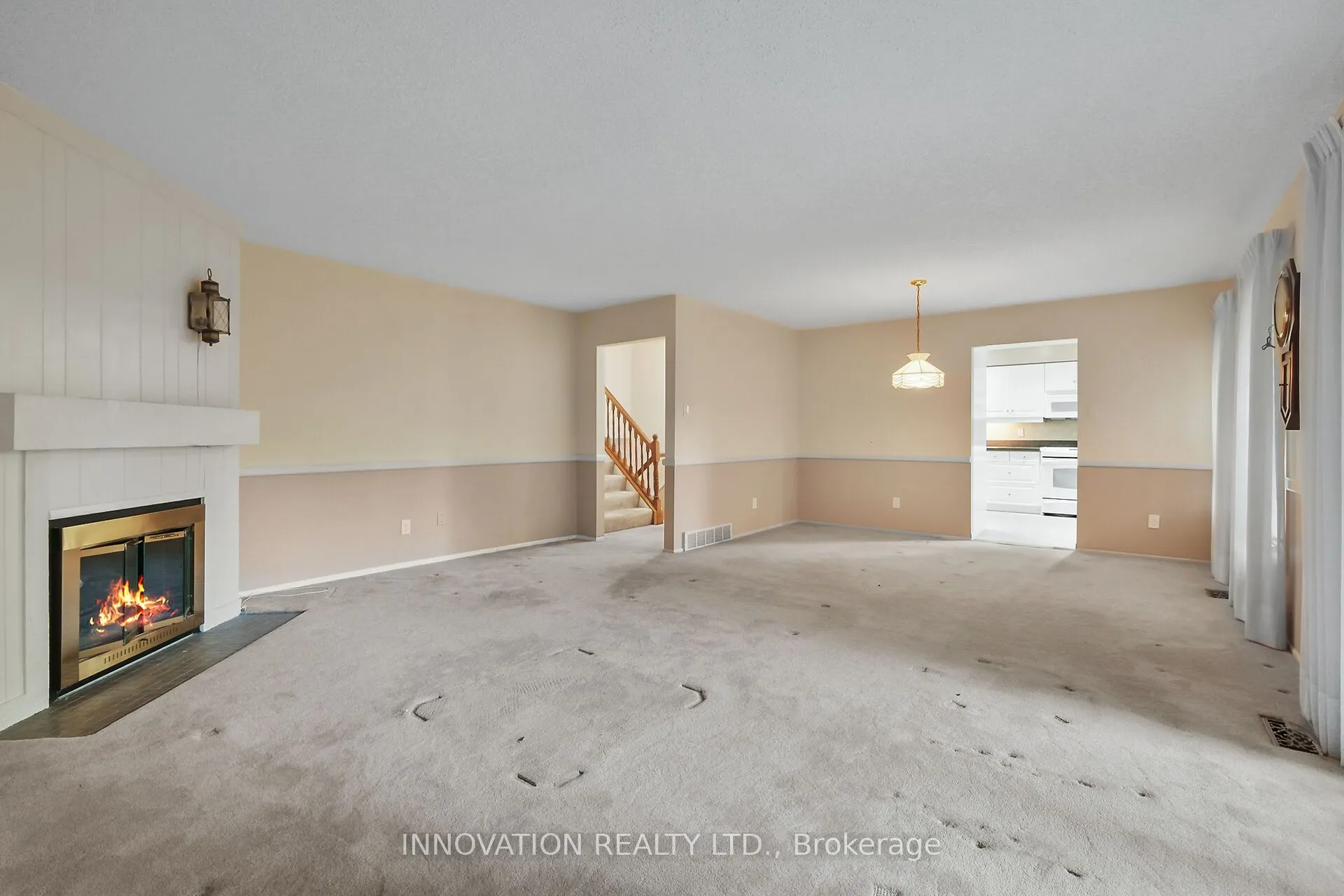 14 Chimo Drive