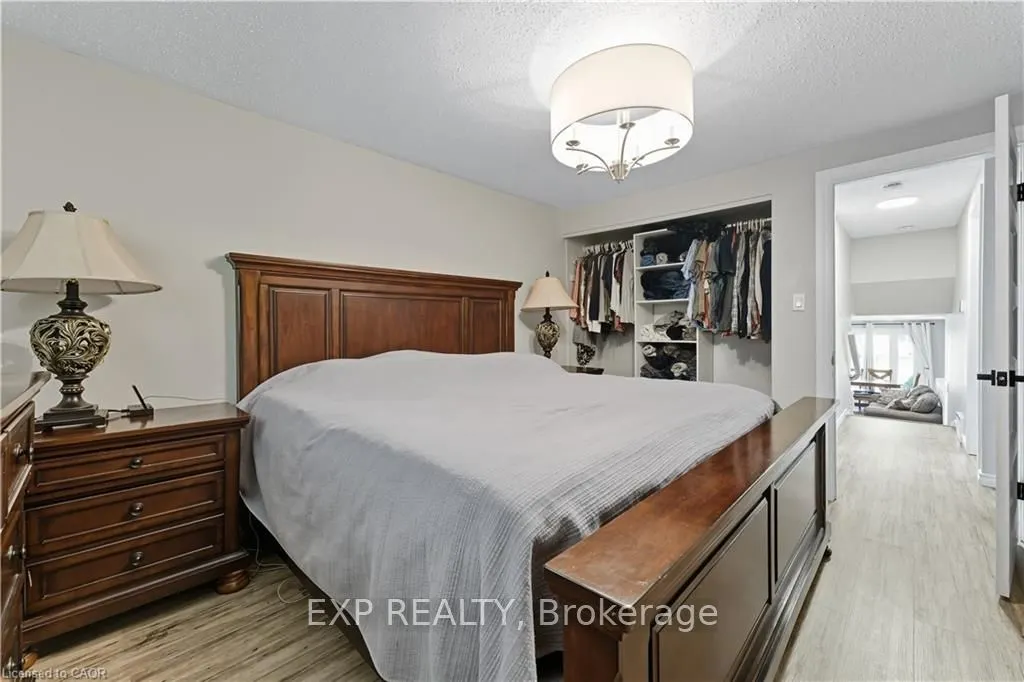 117 Northlake Drive, #A