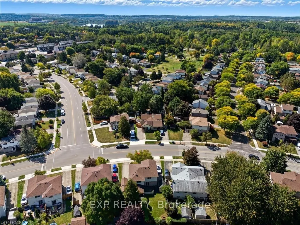 117 Northlake Drive, #A