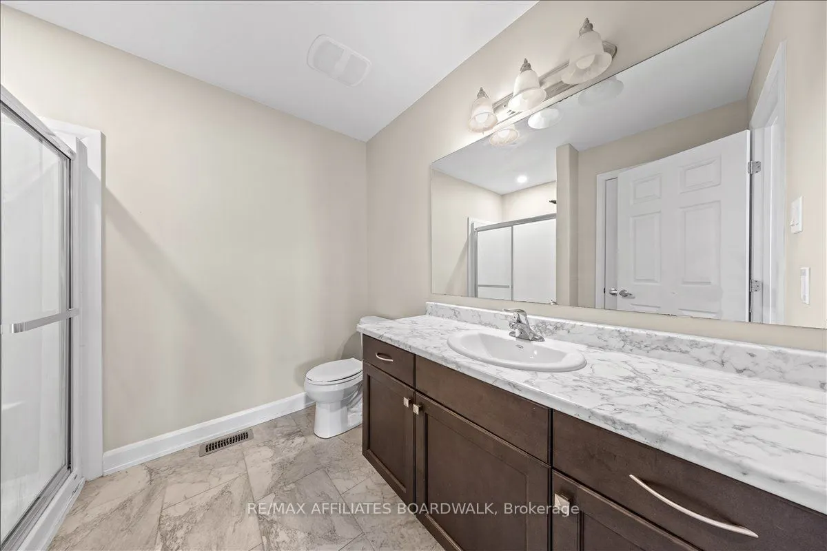 15 Vimy Ridge Crescent