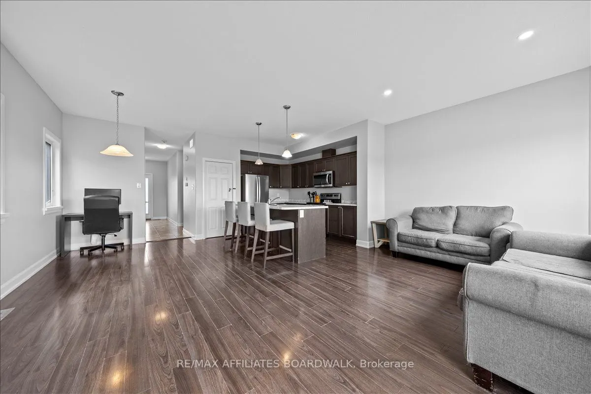 15 Vimy Ridge Crescent