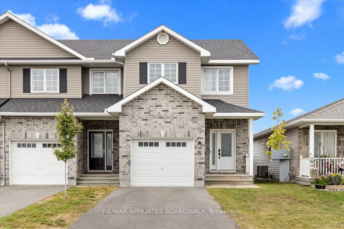 15 Vimy Ridge Crescent