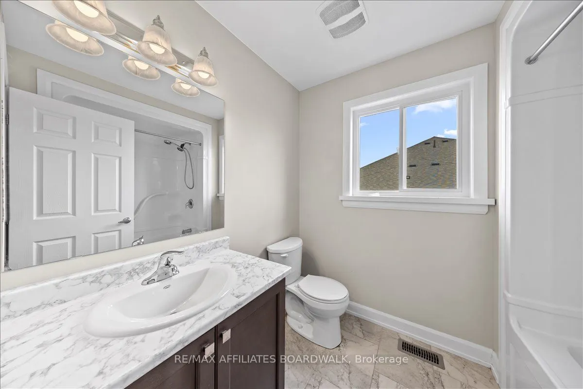 15 Vimy Ridge Crescent