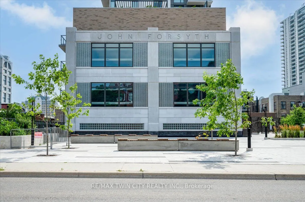 55 Duke Street W