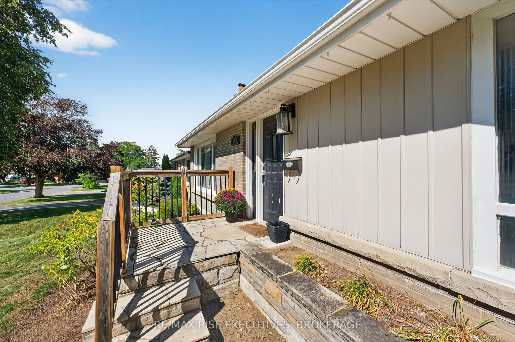 309 Arrowhead Place