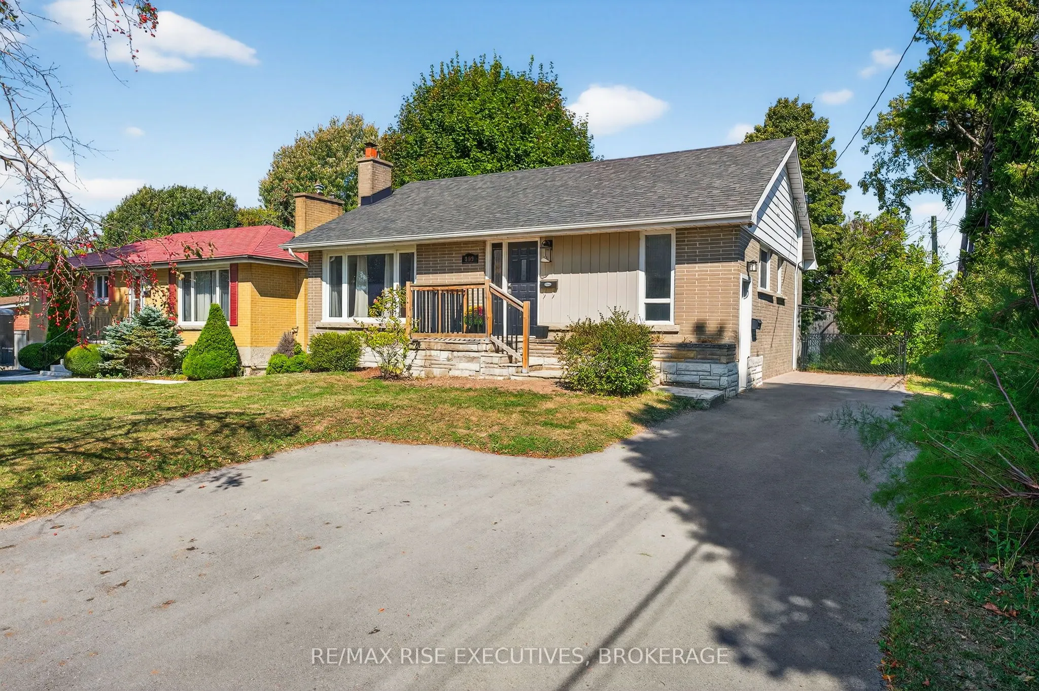 309 Arrowhead Place