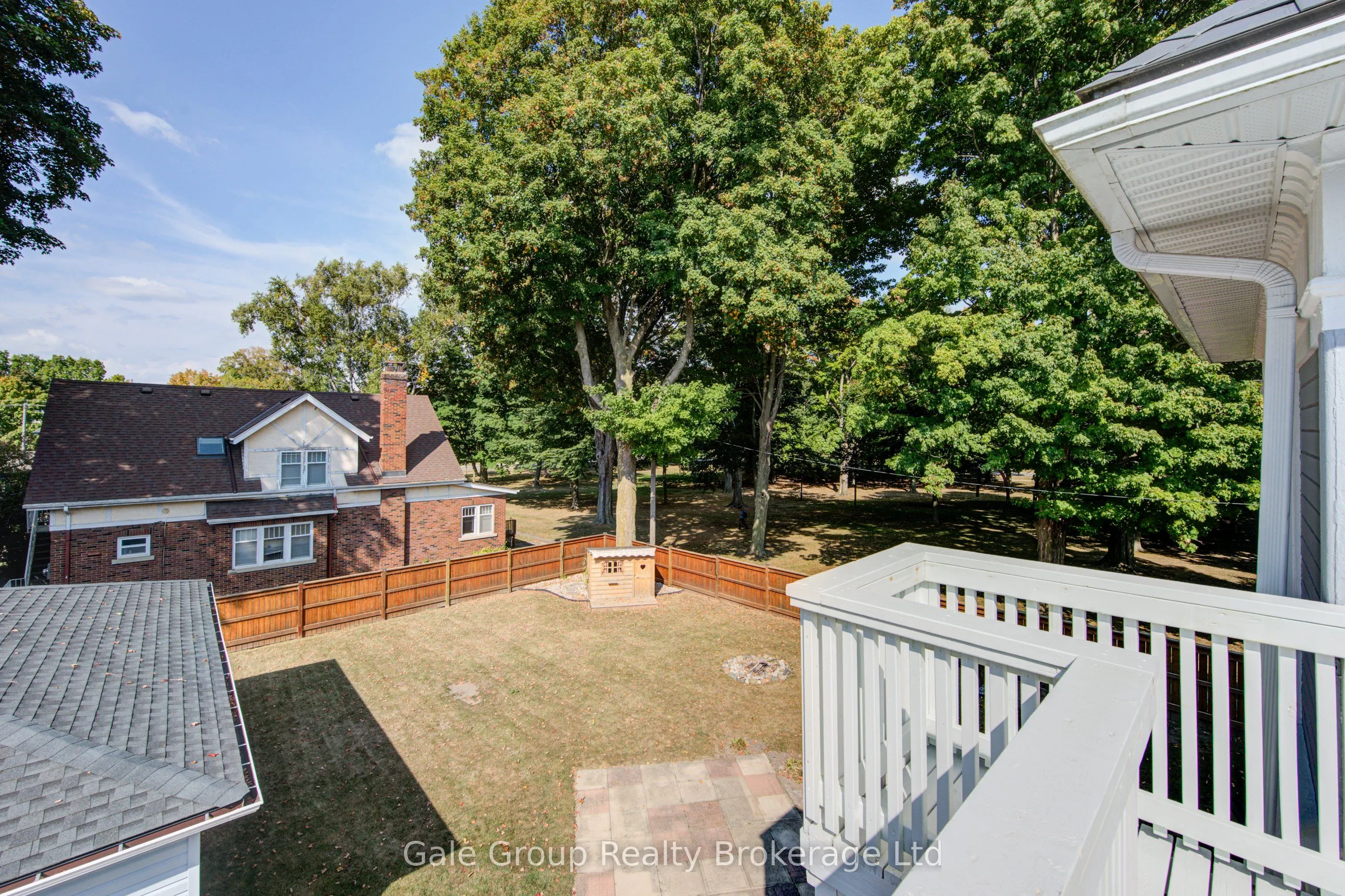 155 Vansittart Avenue