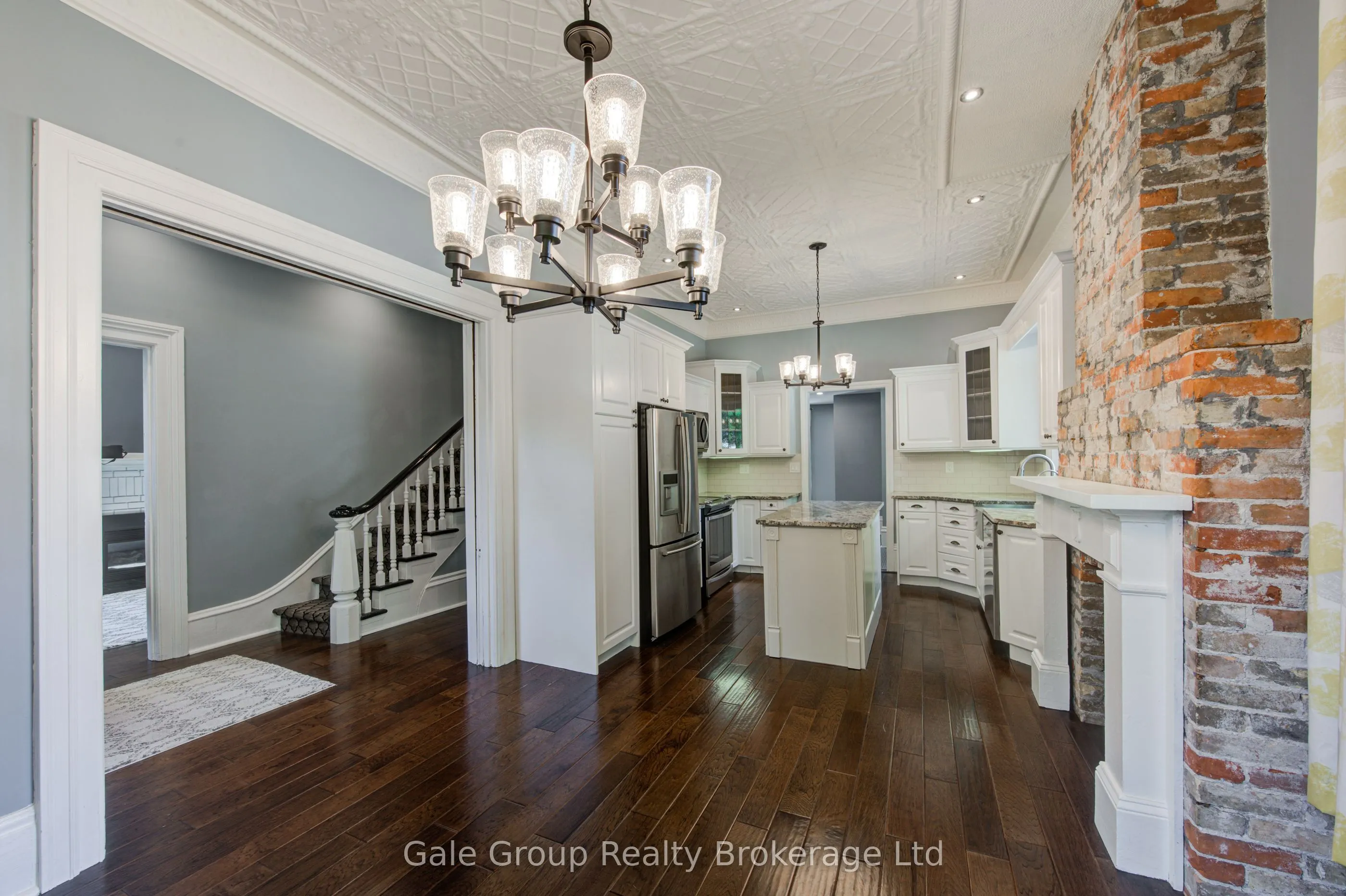 155 Vansittart Avenue