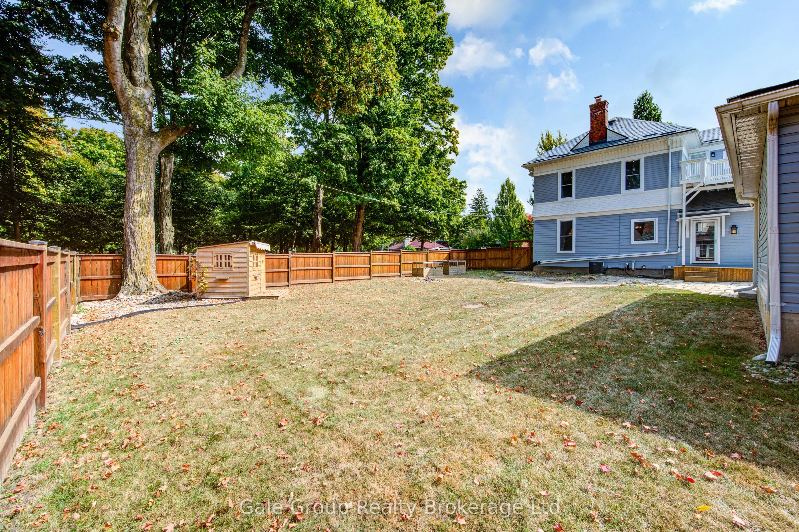 155 Vansittart Avenue