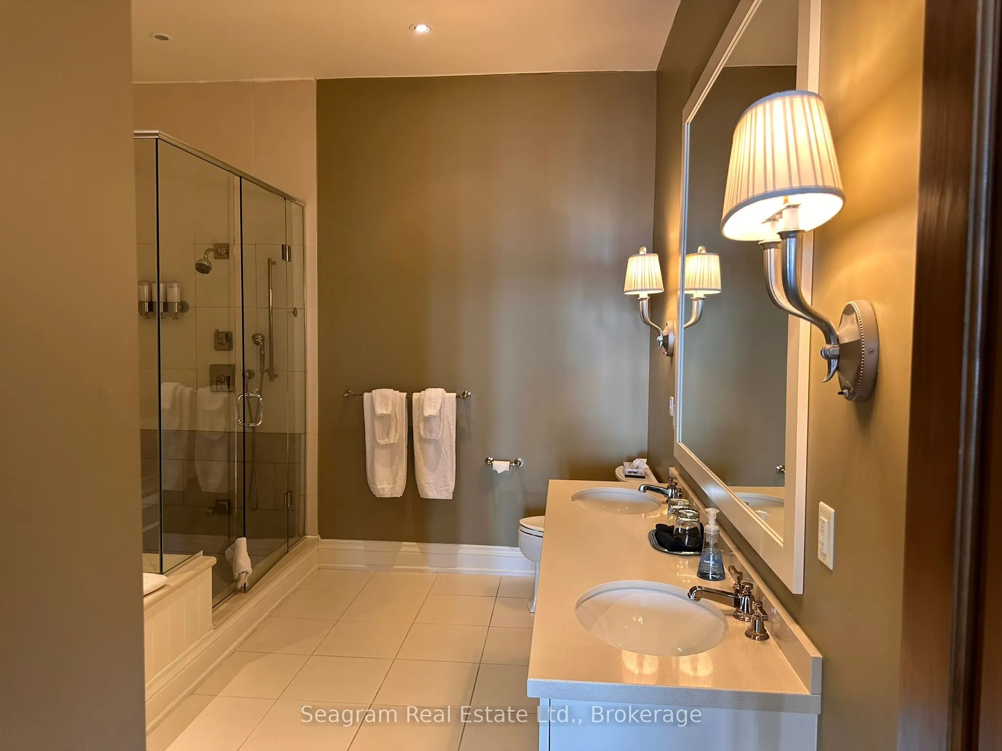 1003 Matthews Drive, #Cottage #4