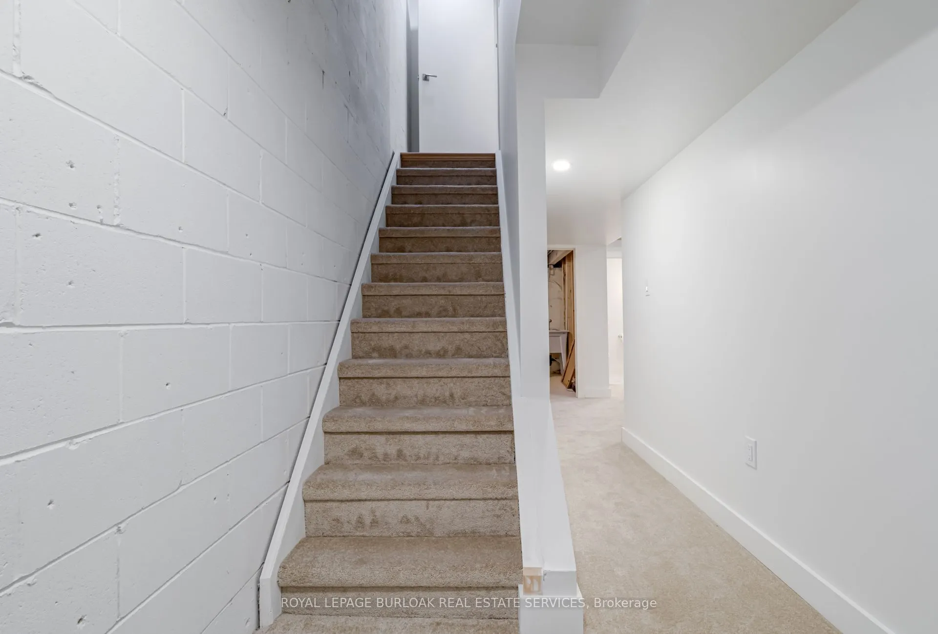 1396 Upper Ottawa Street, #6