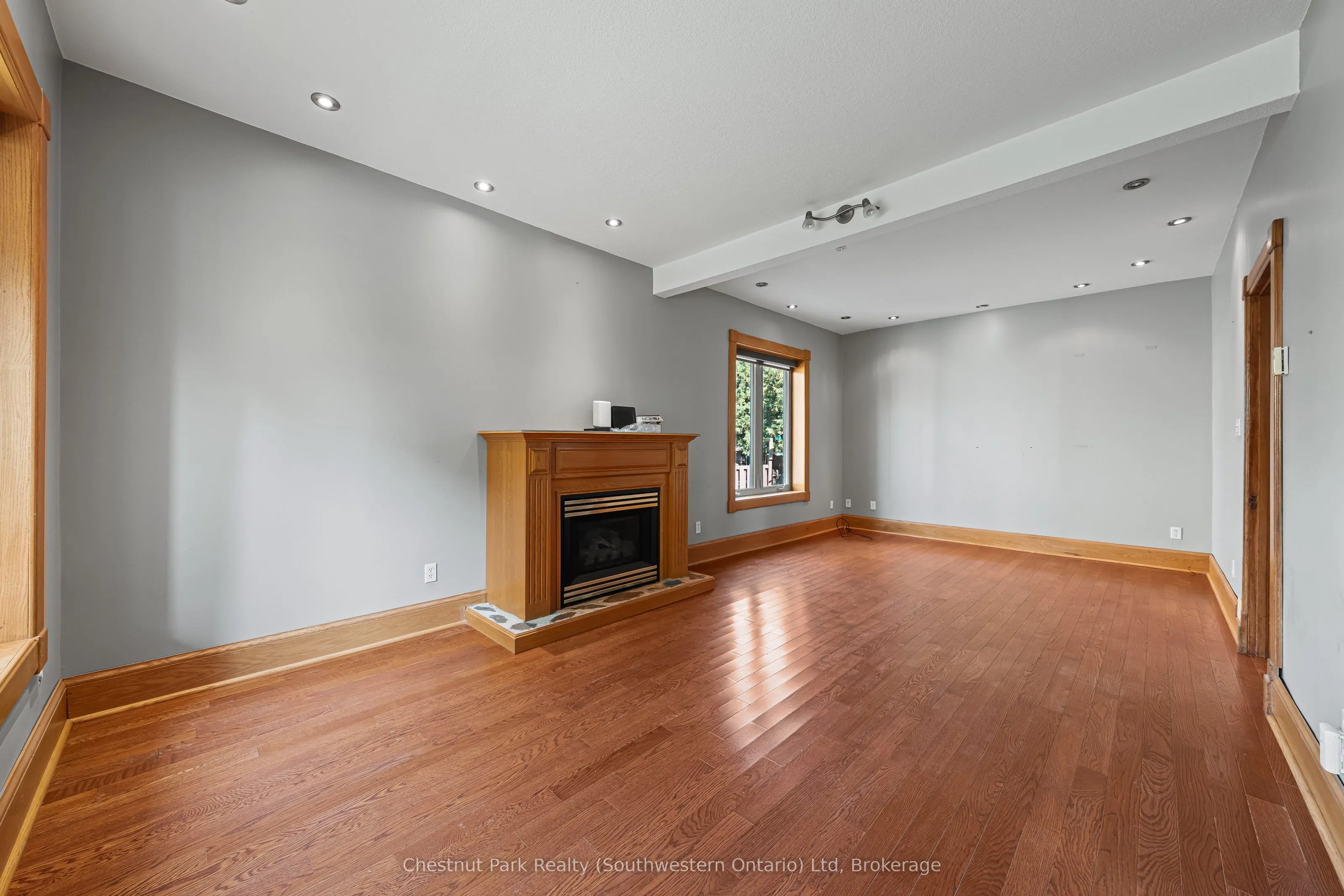 6 THERESA Street