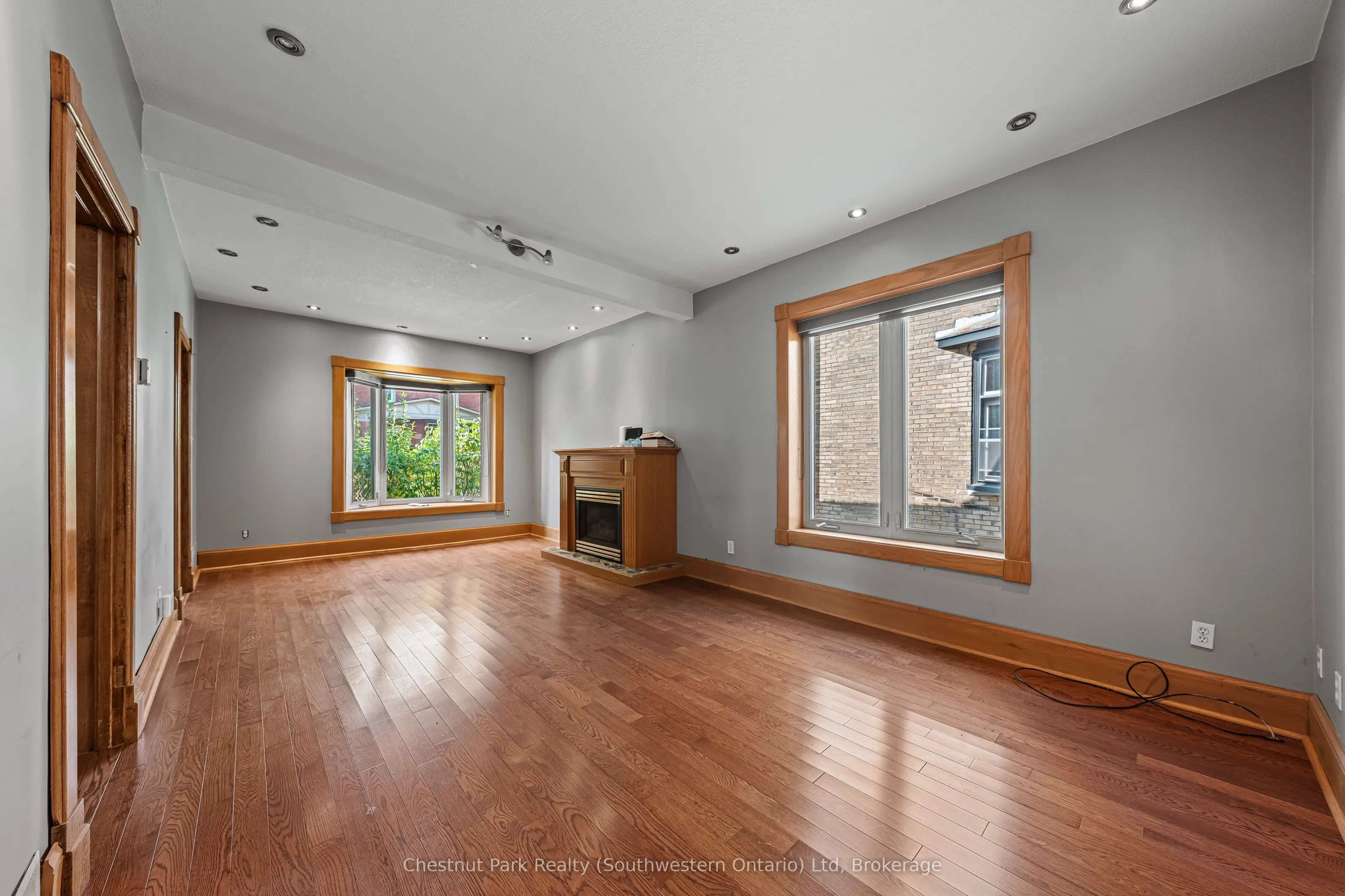 6 THERESA Street